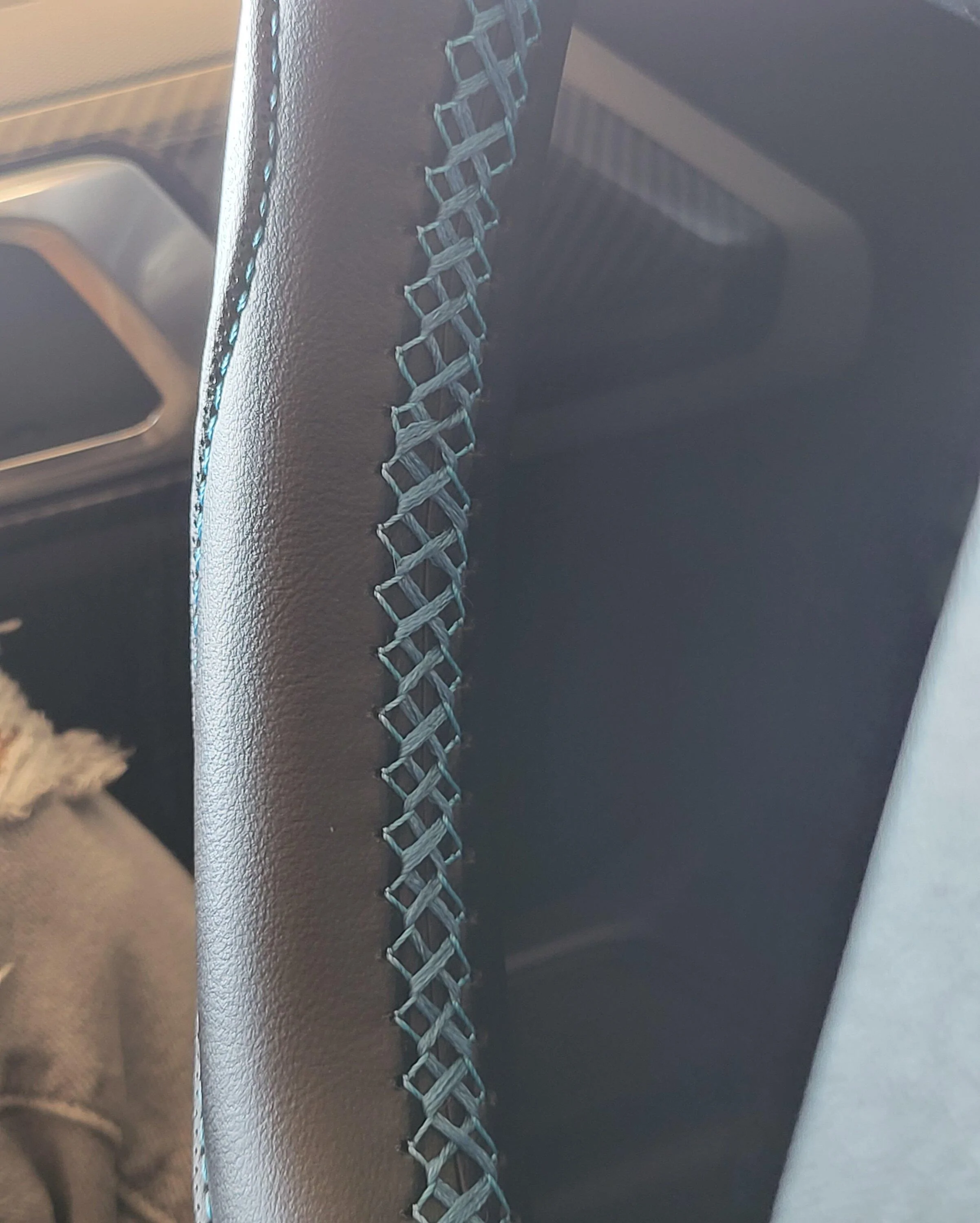 Ford Bronco Leather steering wheel wrap installed 20220815_095402