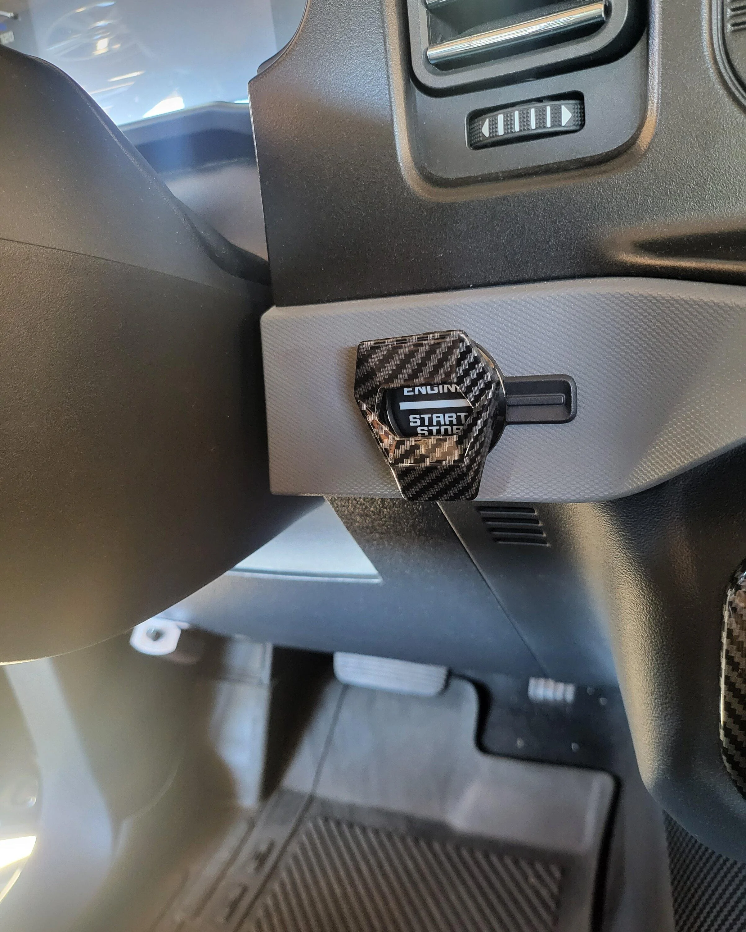 Ford Bronco Leather steering wheel wrap installed 20220815_155720