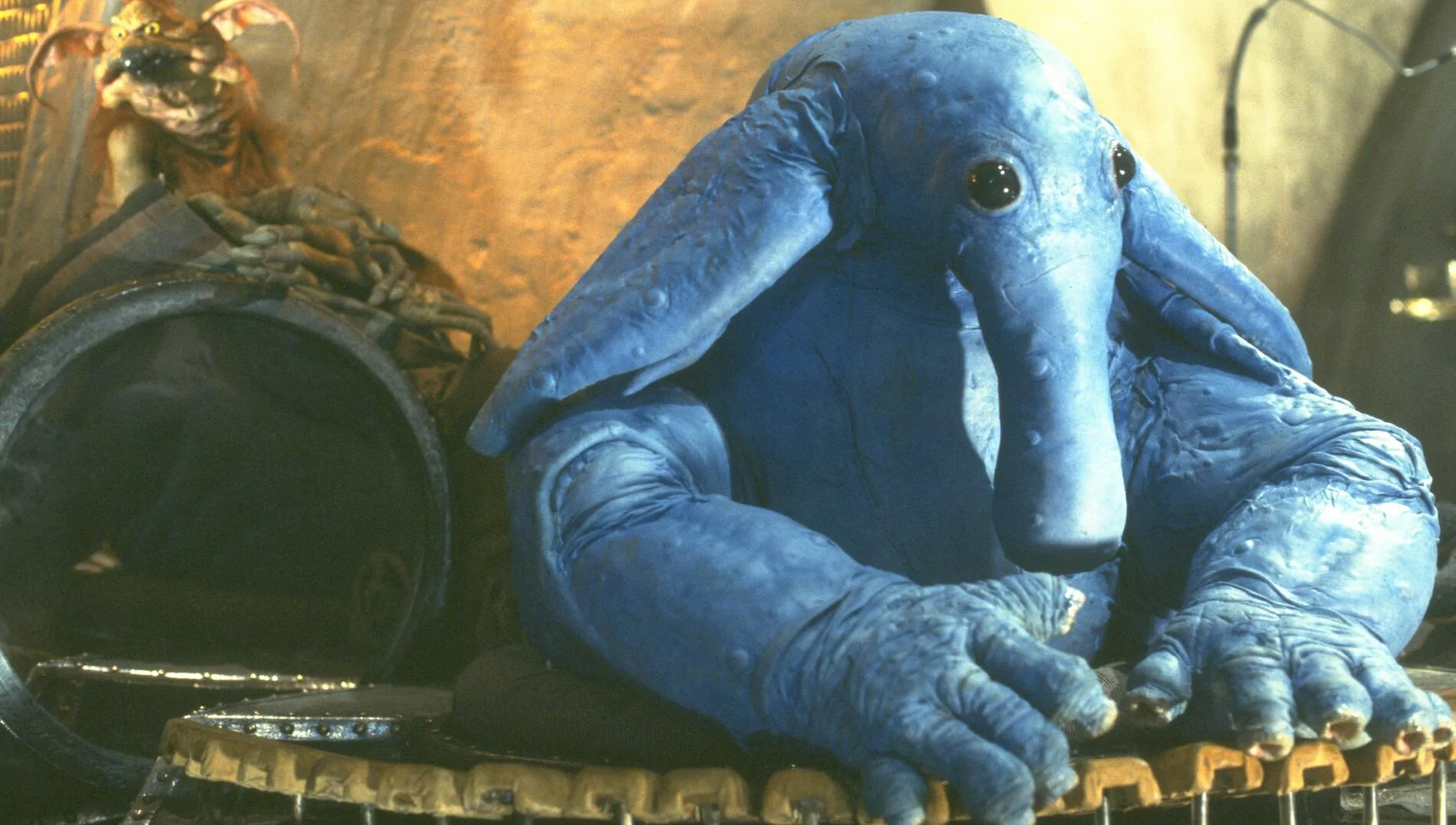 Ford Bronco What Area 51 should have been Max-Rebo-e1424130110875