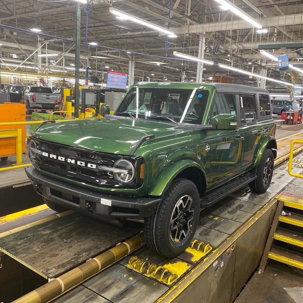Ford Bronco 8/1/22 Build Week Group image