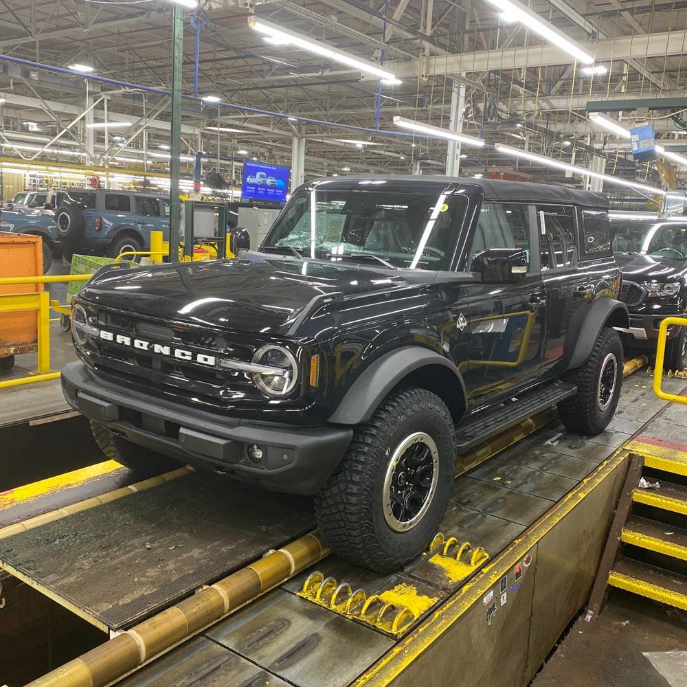 Ford Bronco 8/1/22 Build Week Group image