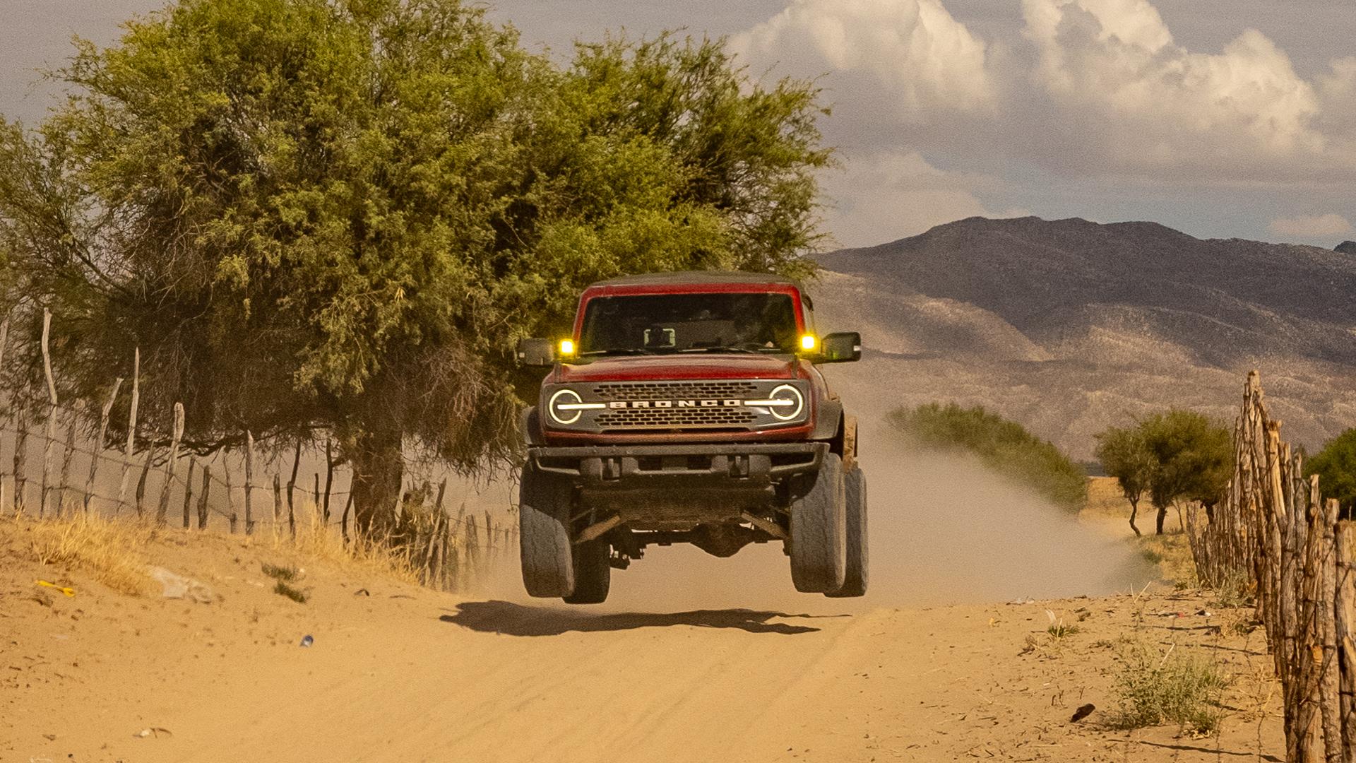 Ford Bronco Jumping our Bronco Badlands jumping_forum_1