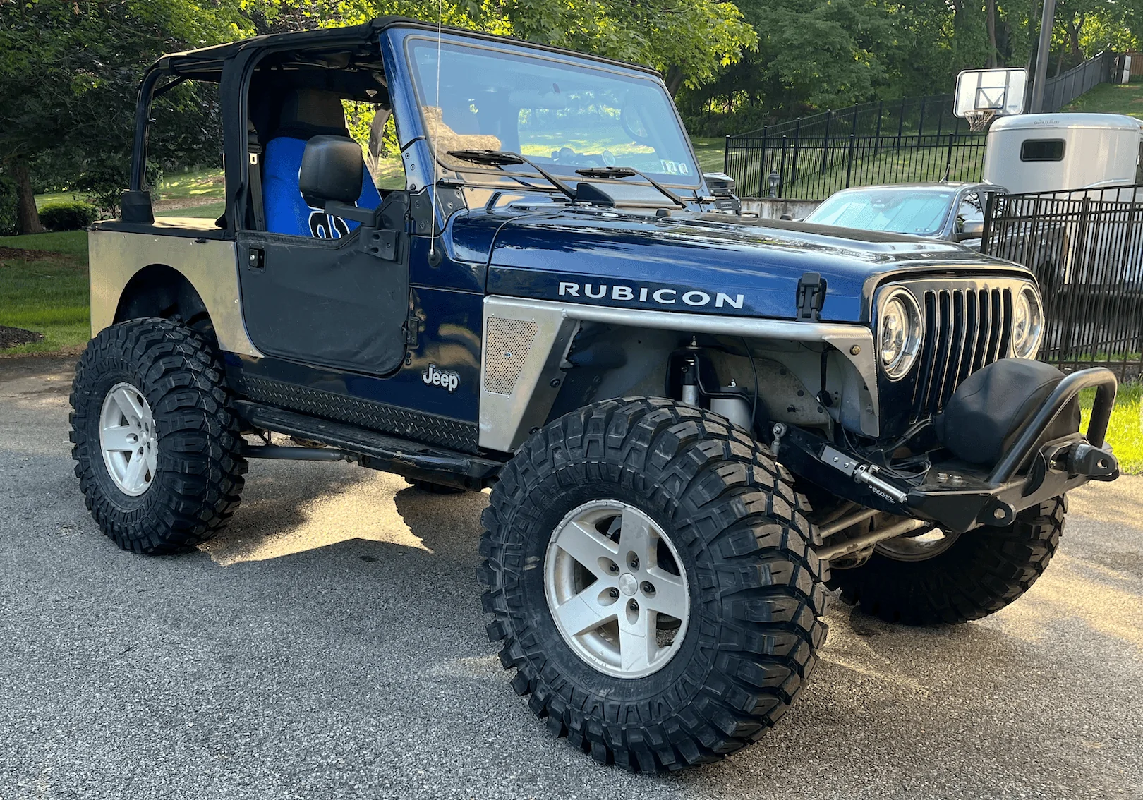Ford Bronco I'm out. 1660781439519