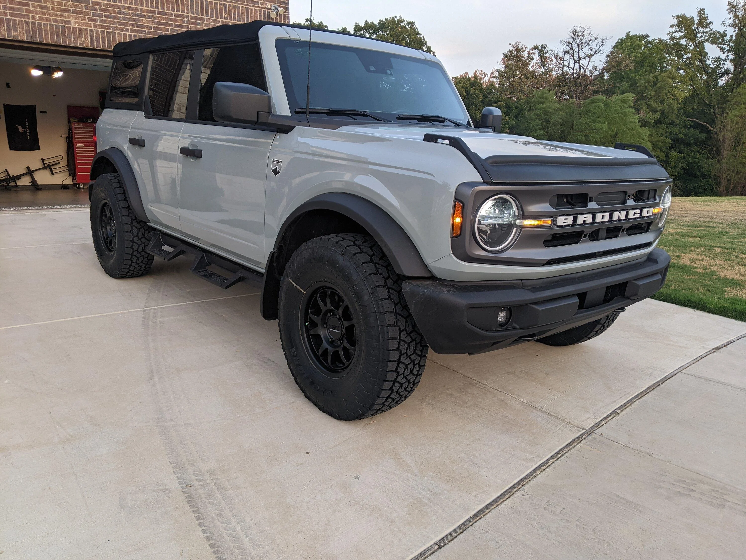 Ford Bronco Show us your installed wheel / tire upgrades here! (Pics) PXL_20220818_010417948
