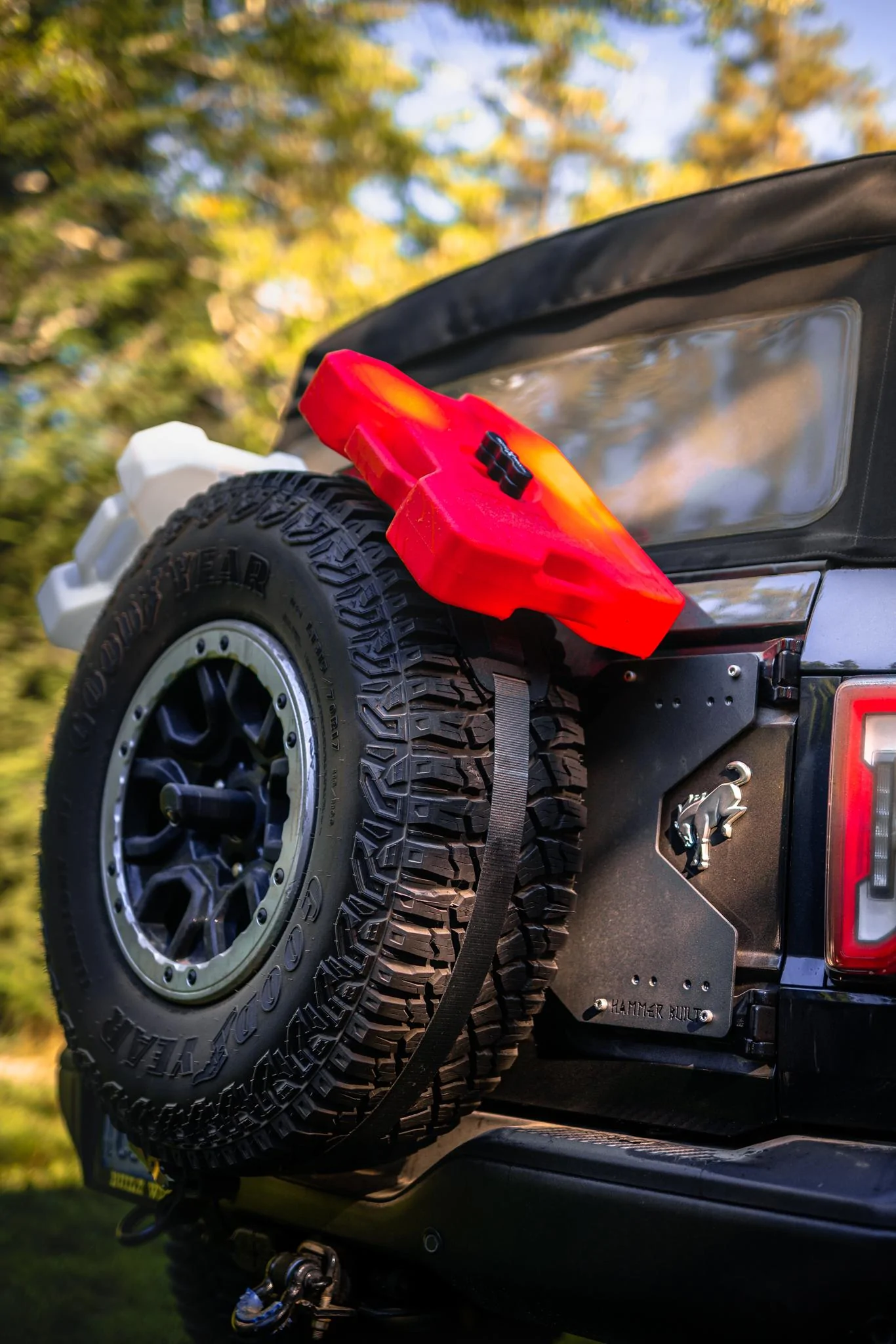 Ford Bronco 🔨HAMMER BUILT BRONCO MODULAR TAILGATE SUPPORT SYSTEM🔨 DSC01573