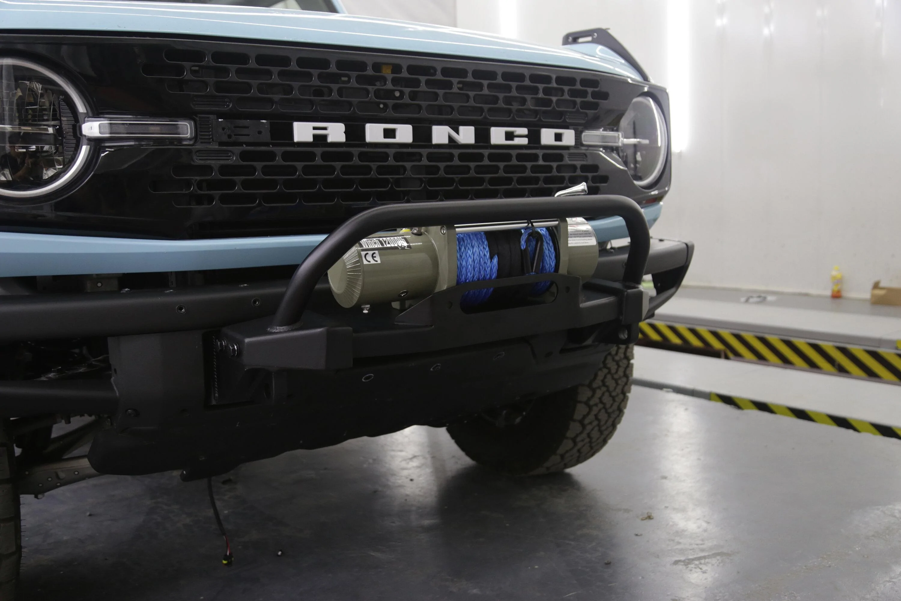 Ford Bronco Front Bumper Brush Guard Winch Plate IMG_4109
