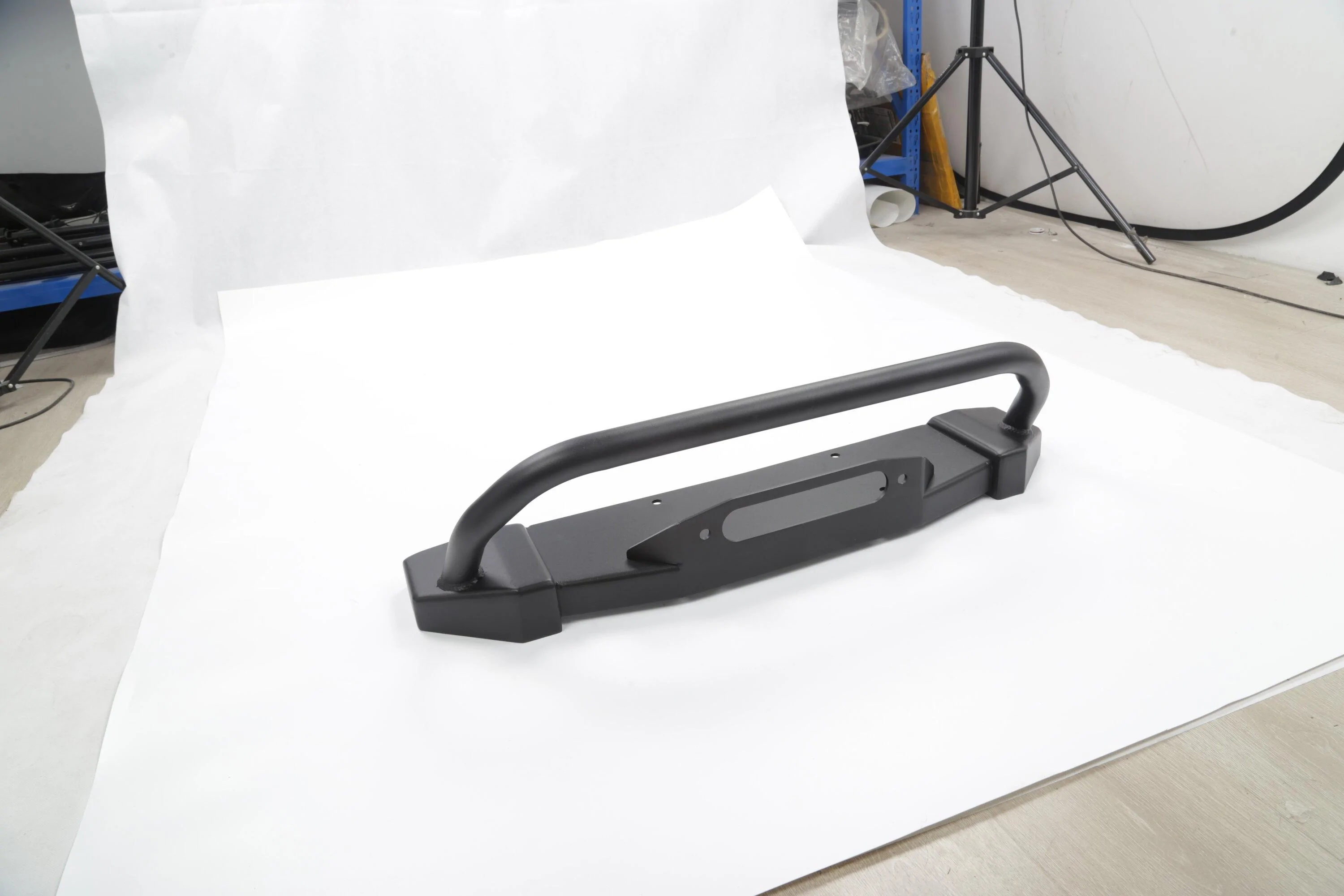 Ford Bronco Front Bumper Brush Guard Winch Plate IMG_7222