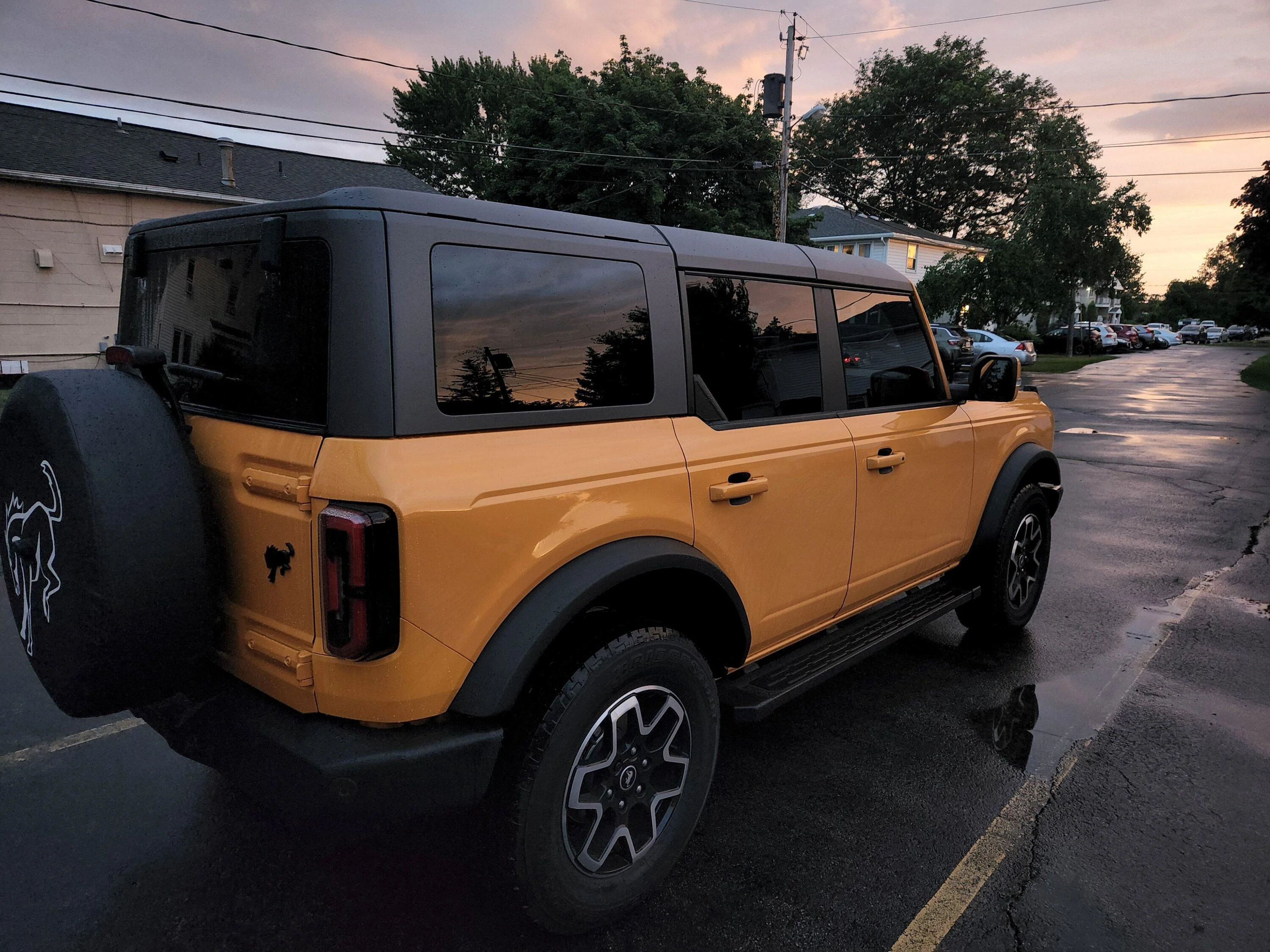 Ford Bronco CYBER ORANGE Bronco Club 20220808_201702