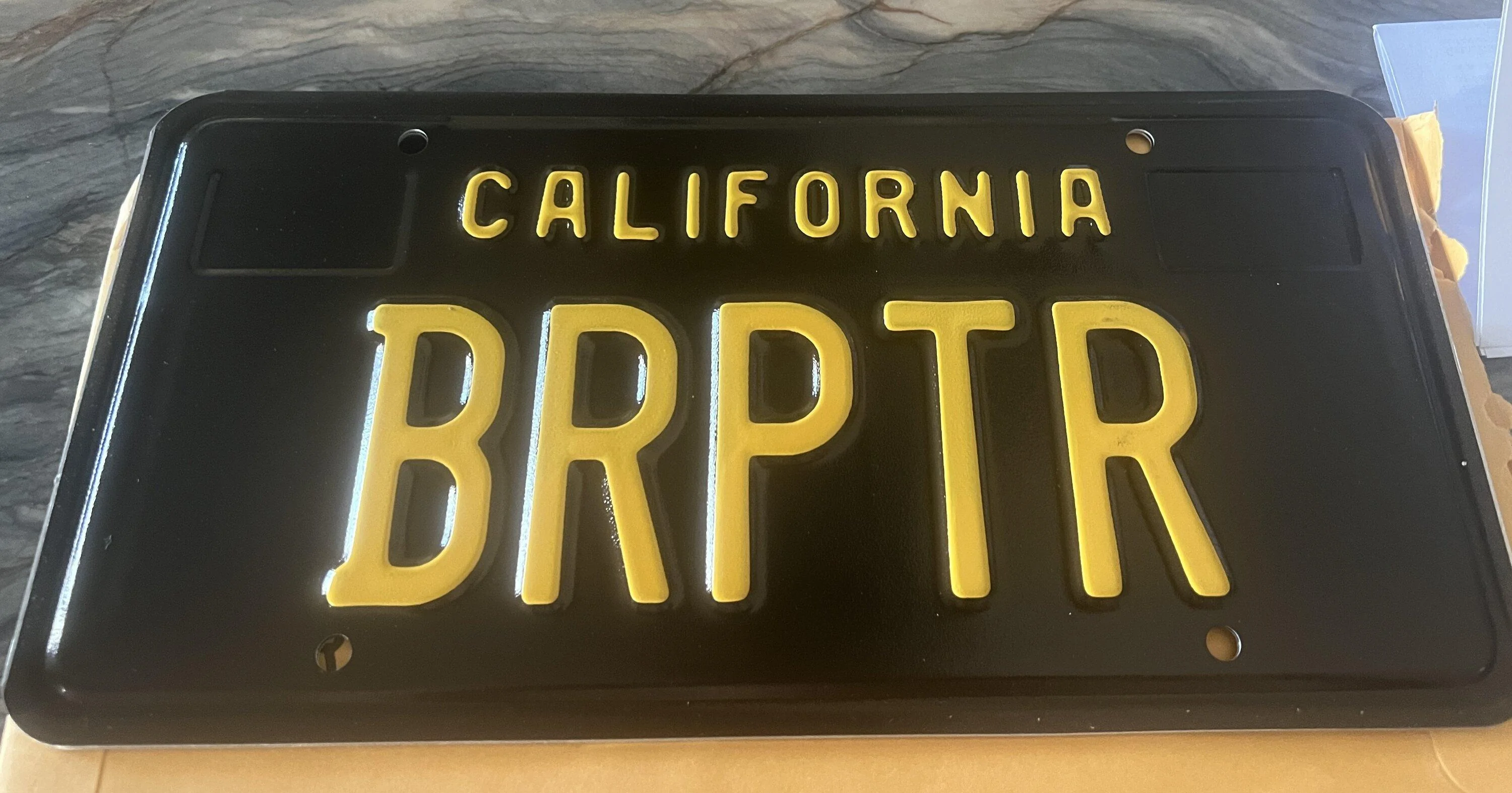 Ford Bronco Costomized plates 0E3DBAFB-1FD1-4789-8B2B-4293588B70E9