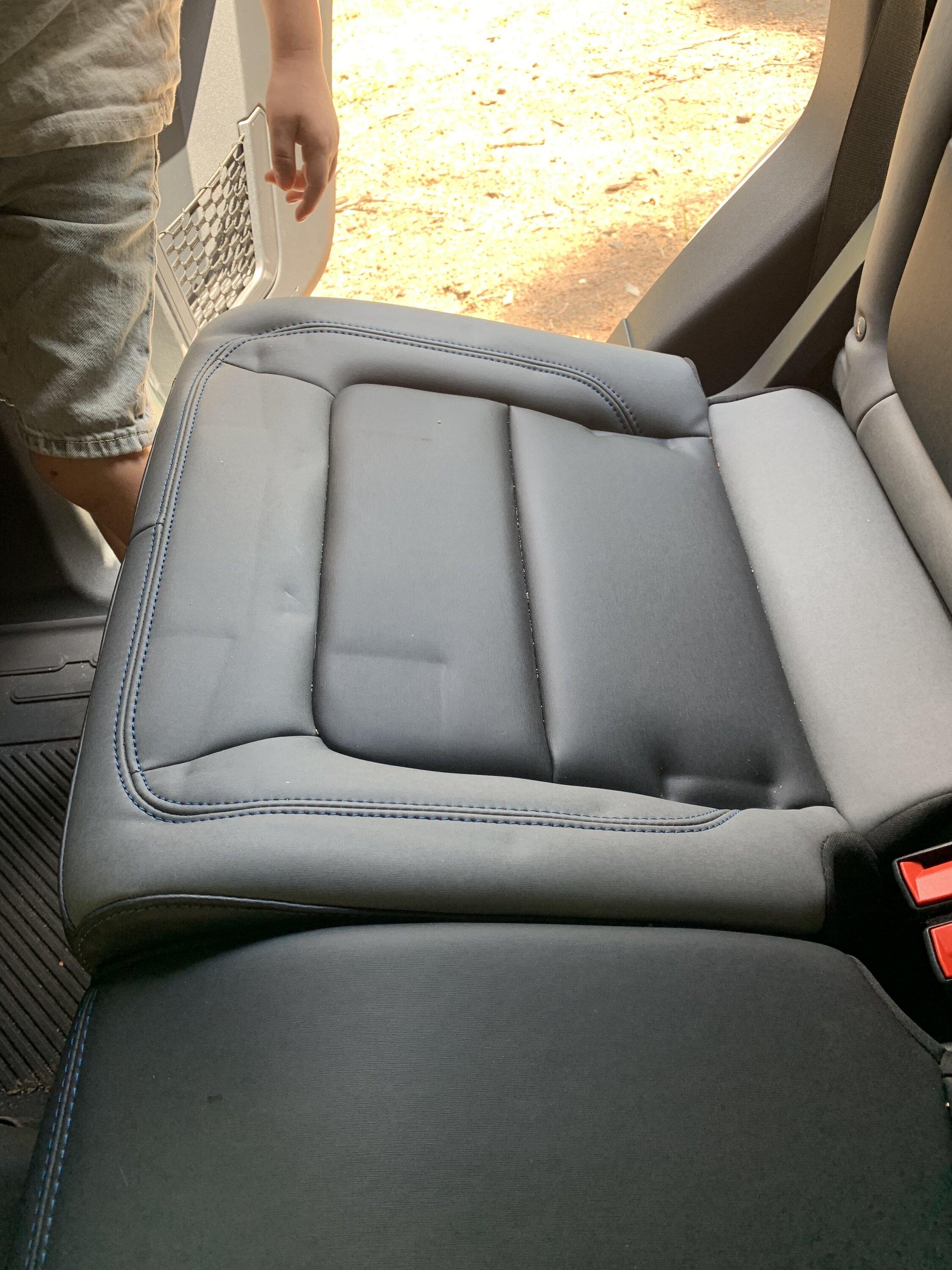 Ford Bronco Spare gear Cupholders! 79F1E5CA-9665-4F7E-A1E0-1320946368DB