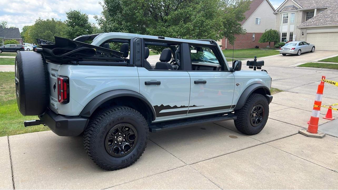 Ford Bronco Post your BEFORE & AFTER! 59F8AA1C-0FB5-4E31-BA10-7FC18D2B0D5D