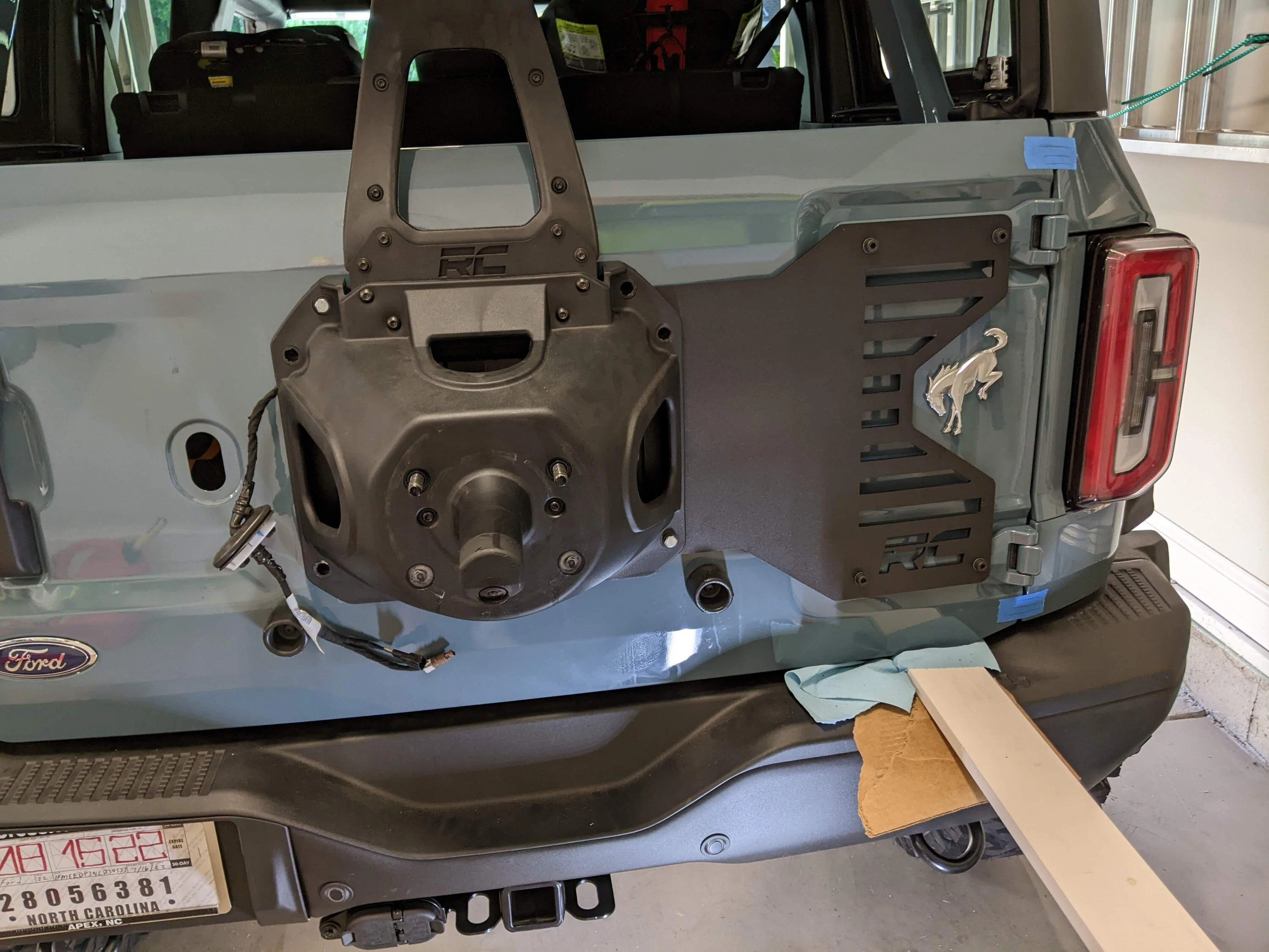 Ford Bronco Issues with Rough Country Tailgate Reinforcement PXL_20220820_223816191