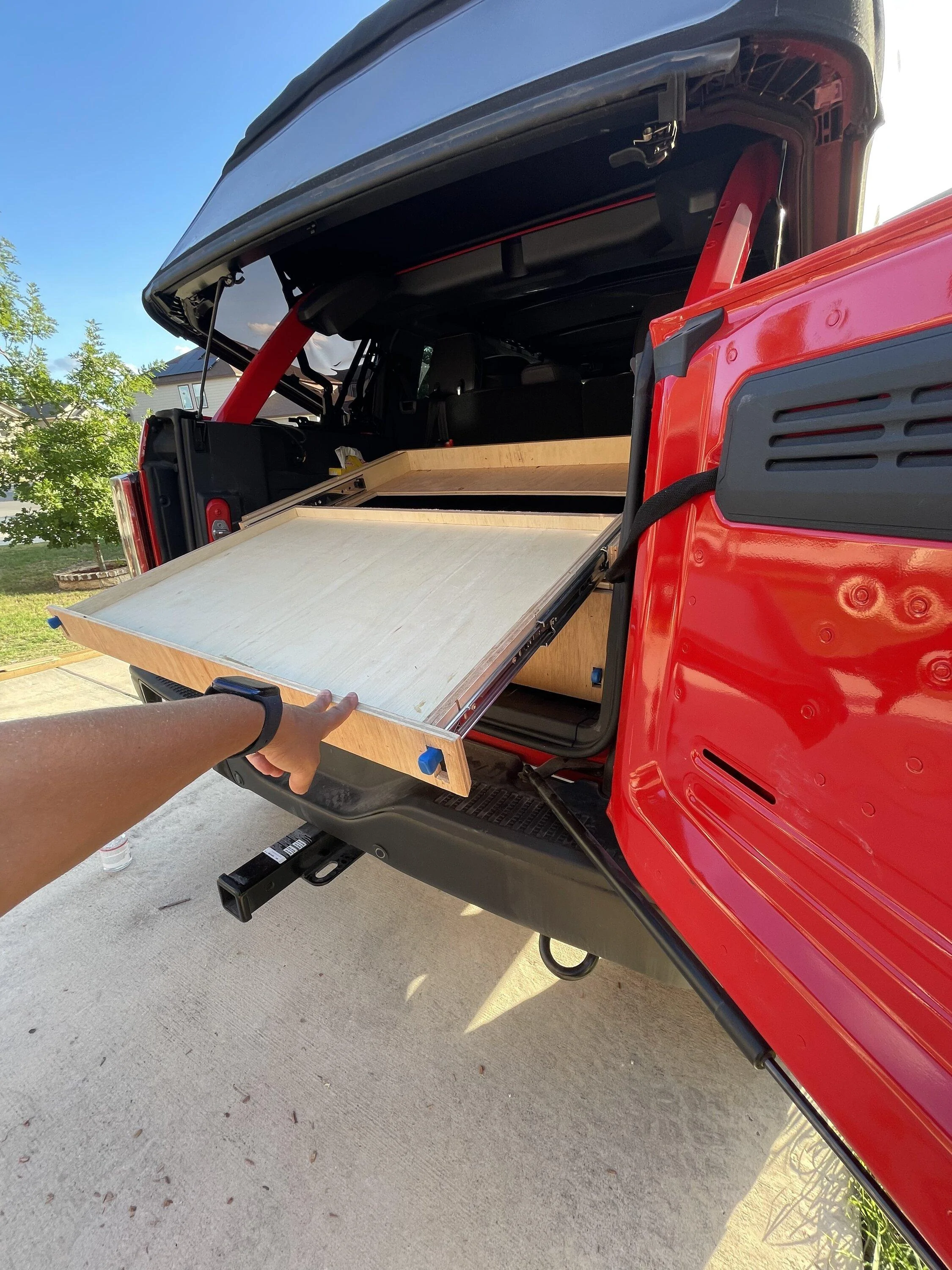 Ford Bronco LSM7581 Race Red Bronco Build D1D20612-0DA7-4494-9ED3-78FDE6932377