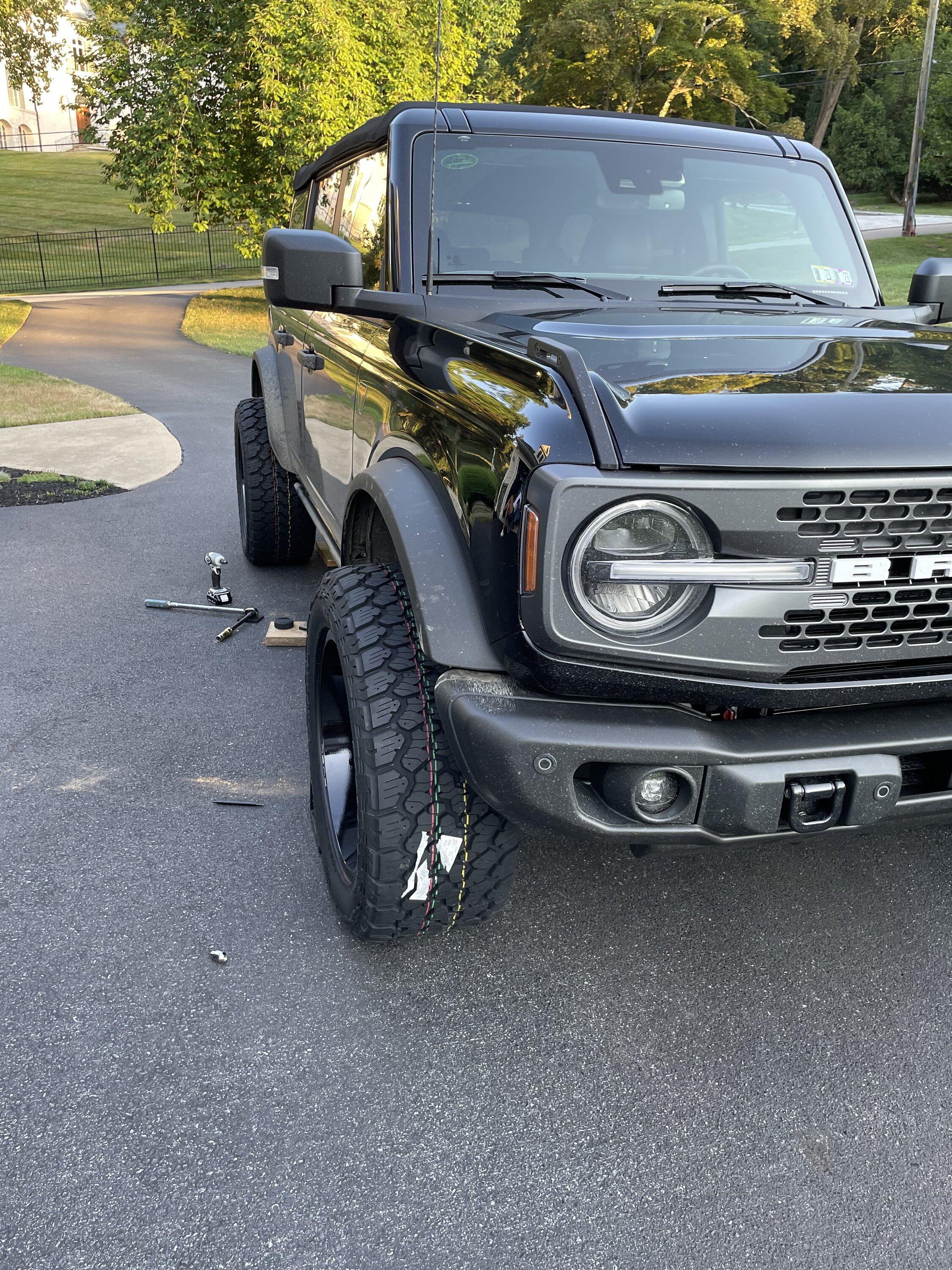 Ford Bronco Show us your installed wheel / tire upgrades here! (Pics) A58ABDCA-2514-4F9E-9455-75136563F773