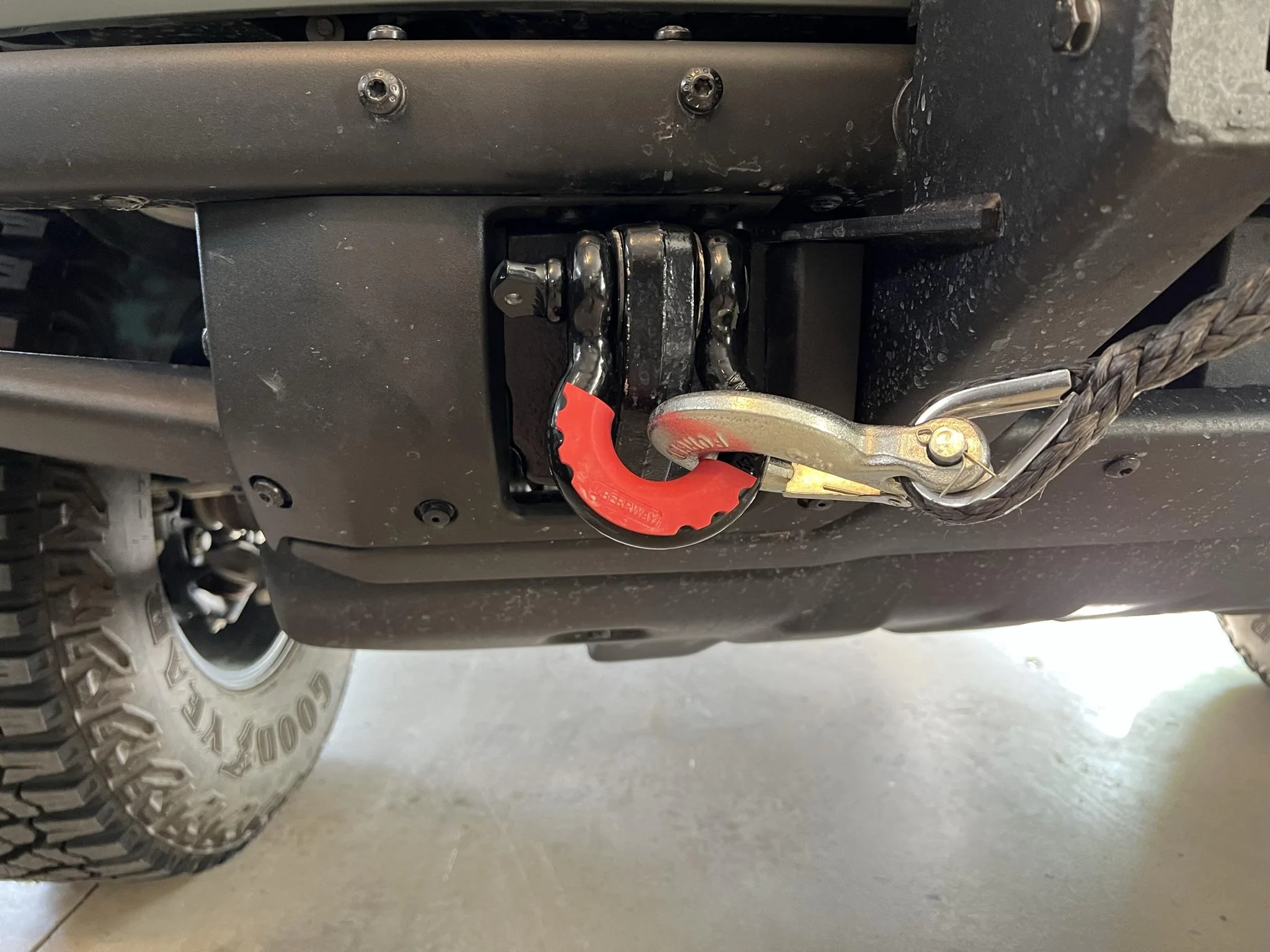 Ford Bronco Rough Country High Mount Winch Bracket 08B1C101-F532-440E-B25A-1AEDEF96C203
