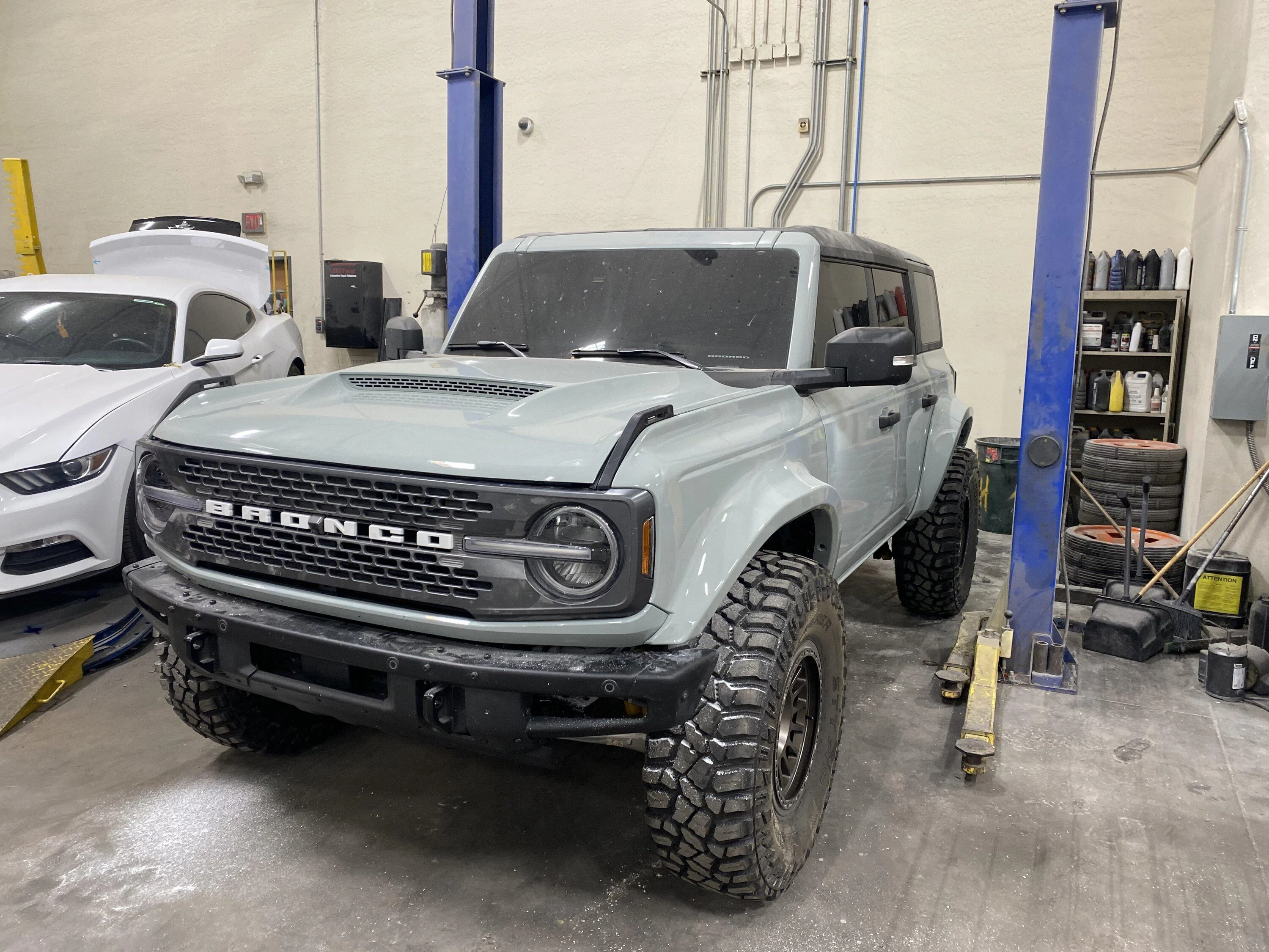 Ford Bronco Build of Bad_Bronc_4x4 Sasquatch on 37's w/Baja Pre-Runner Kit and King Shocks w/ADV 5" Fenders 67927075017__1BD5C2B1-C3BC-47C4-AF70-4A87C941C733