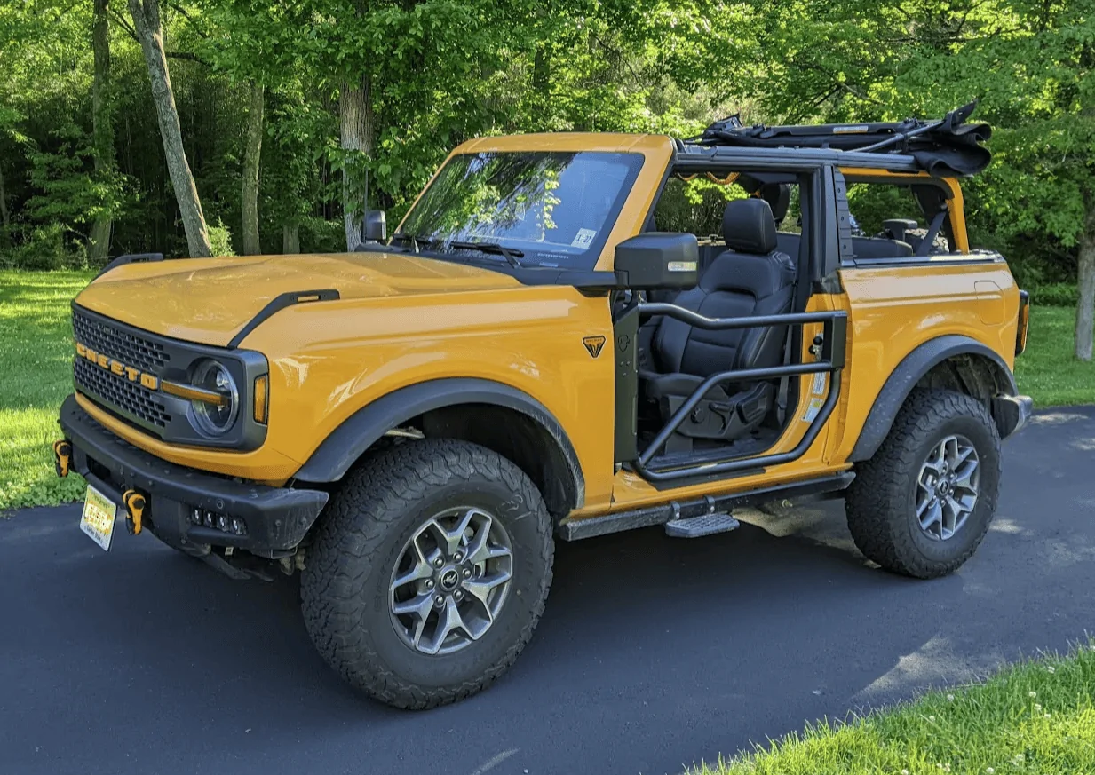 Ford Bronco Tube Doors Installed 1661183295136