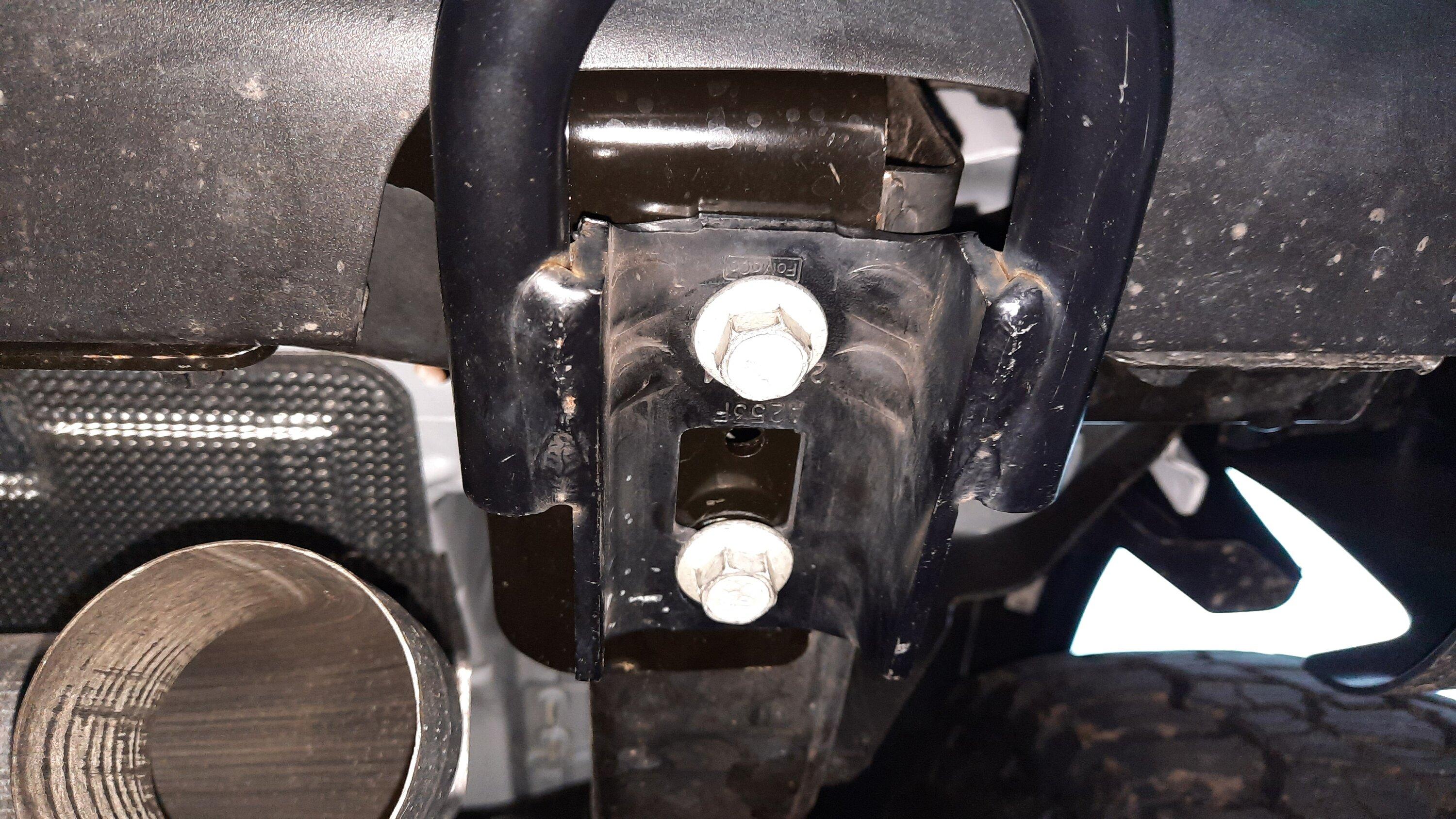 Ford Bronco Wanted - 1 rear tow hook Towhook3