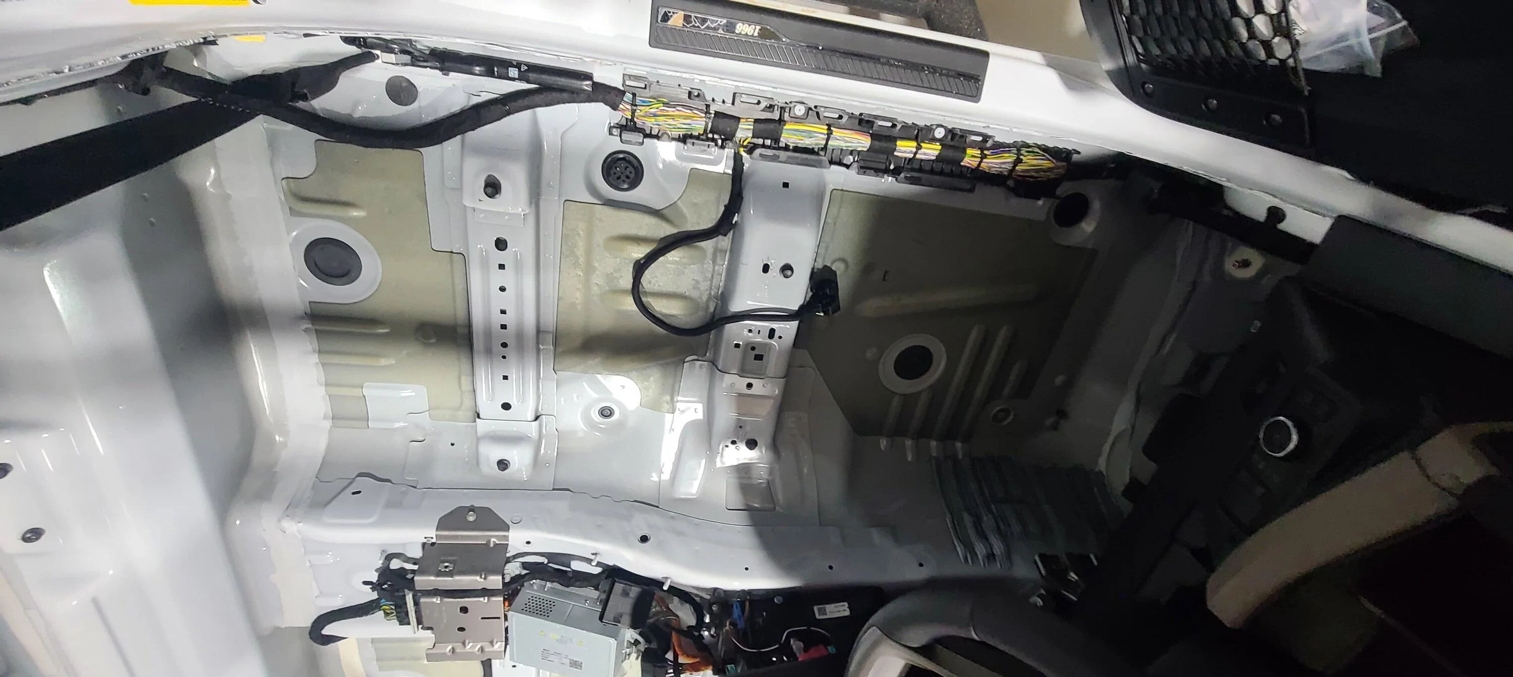 Ford Bronco Time to lower the road noise / NVH sound level - my DIY sound deadening material install project 298710127_598119738640690_517643483579555188_n
