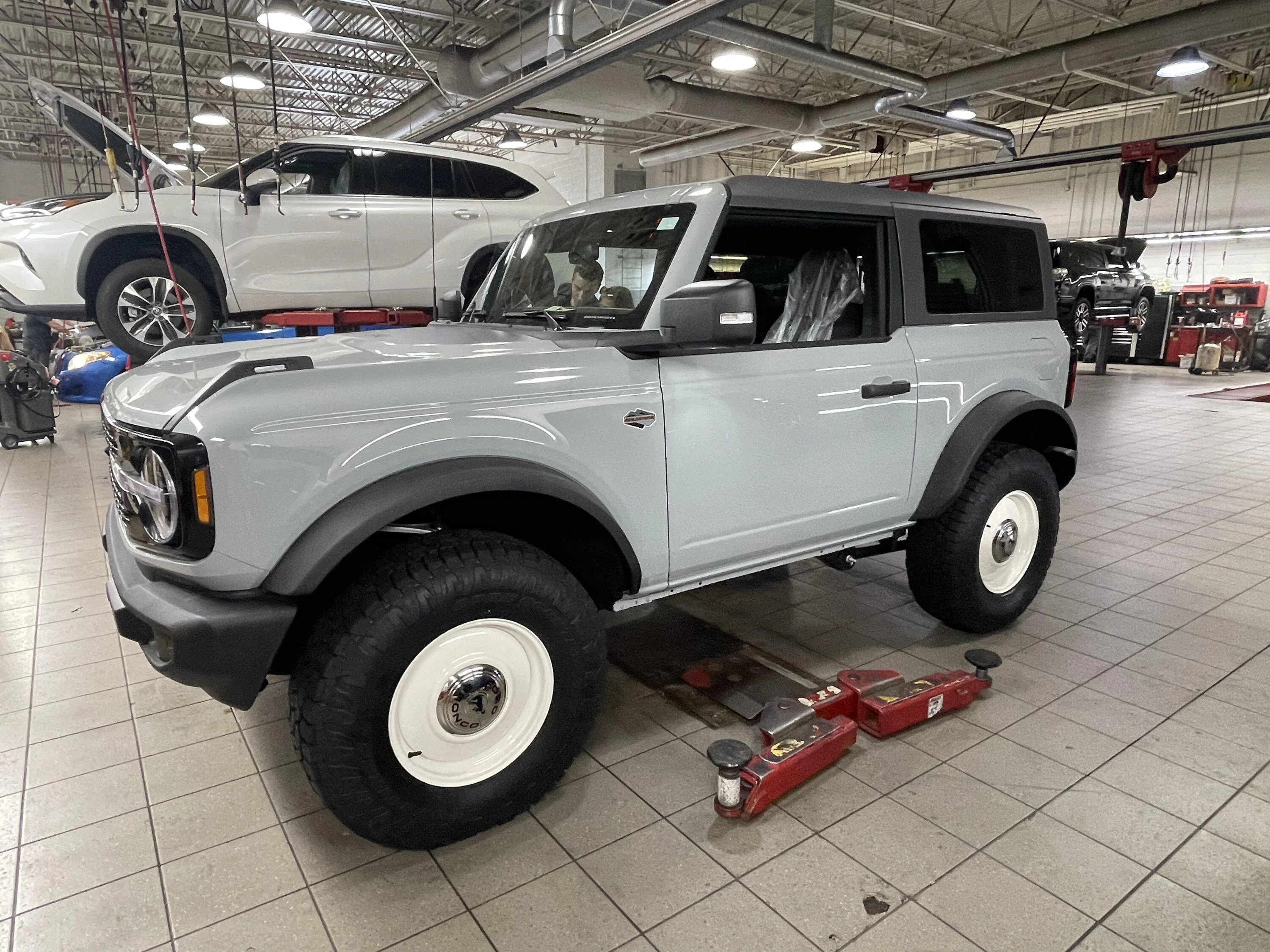Ford Bronco Built my own old school Heritage Edition Bronco B9883C15-82C0-4837-B634-23E4DB8EC963