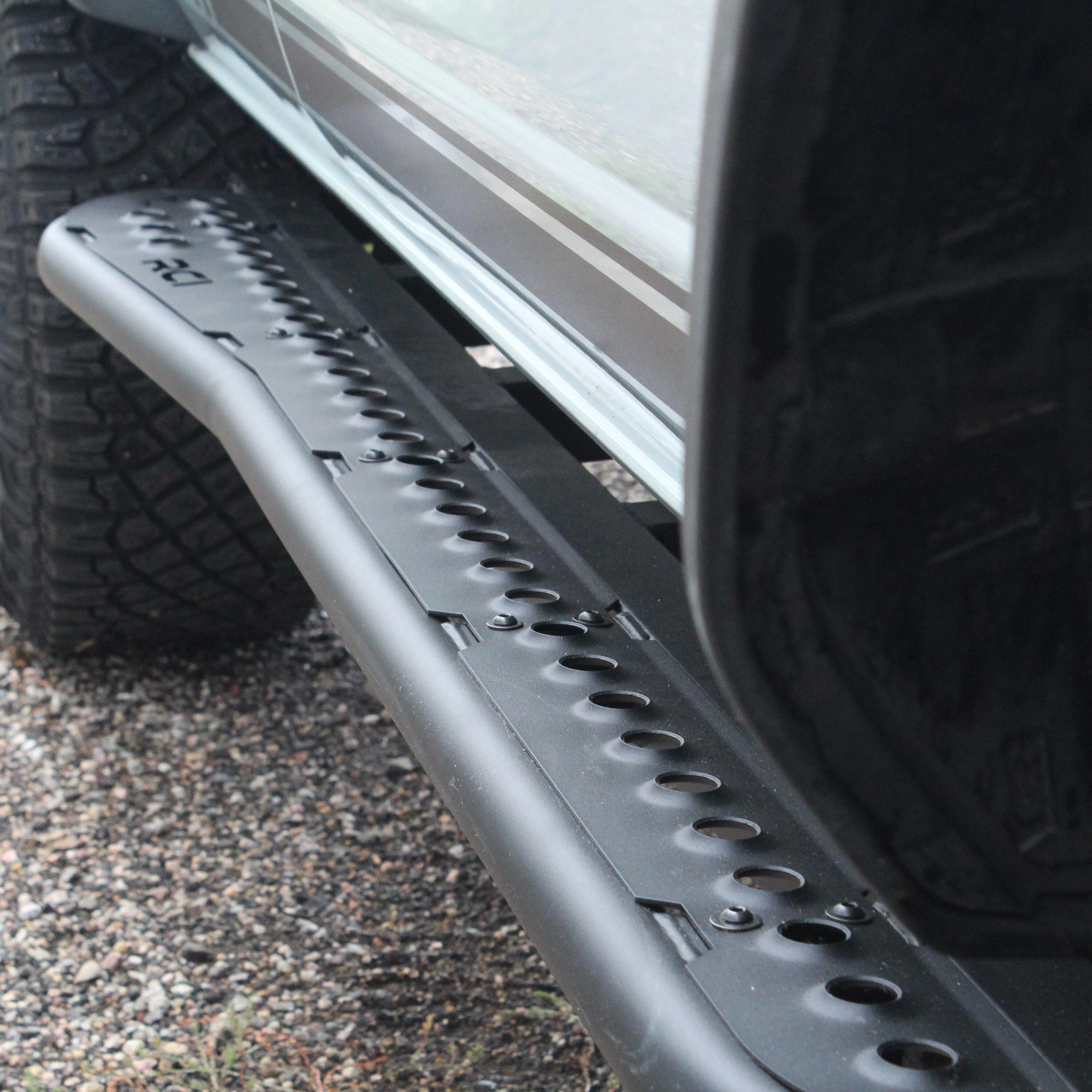 Ford Bronco RCI Offroad Bronco Skid Plates - Kickoff Sale! Bronco Slider Tread Plate (2)