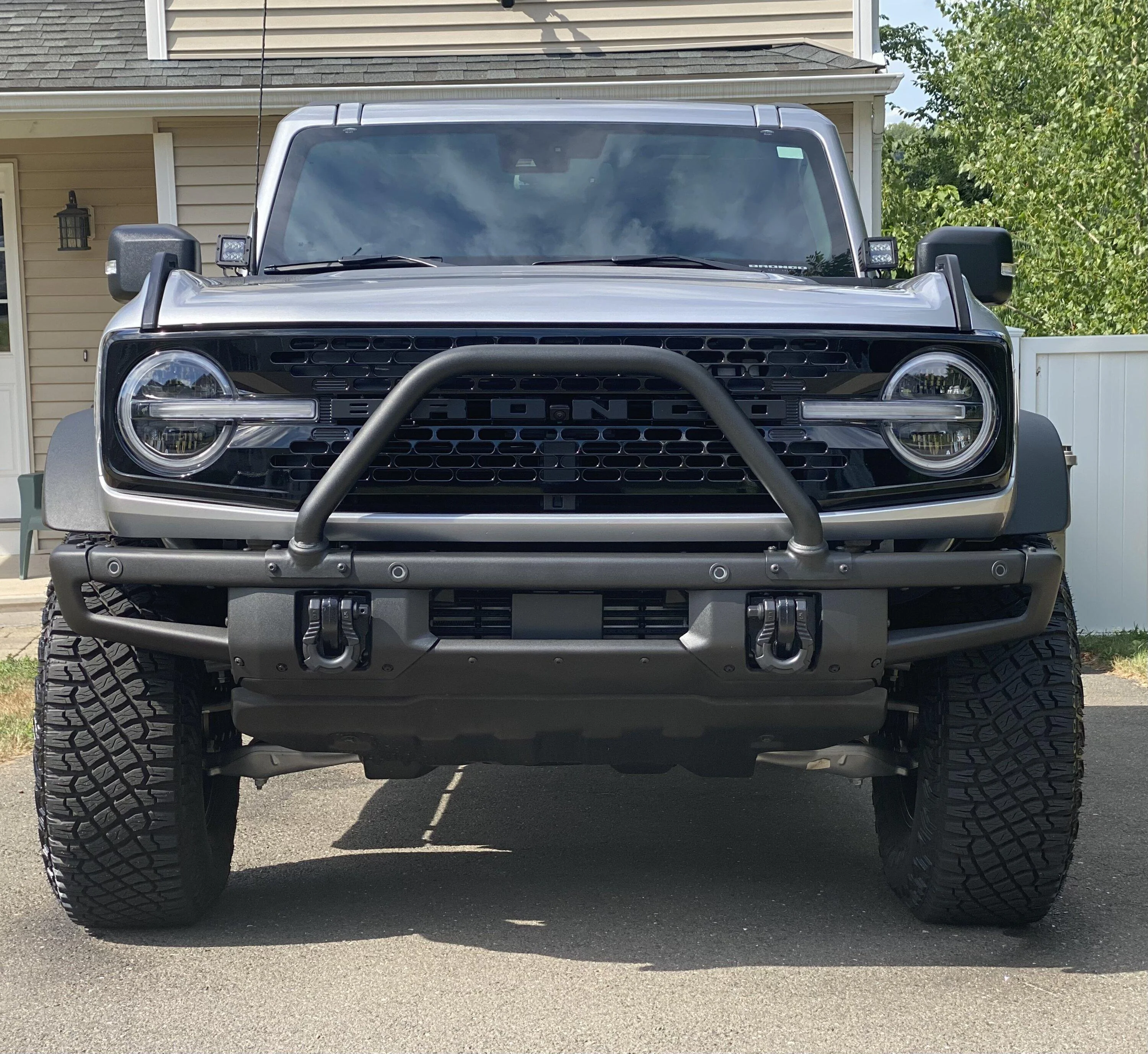 Ford Bronco What Color is this? CE5B0AFE-7C02-4140-8830-A334E73382A8