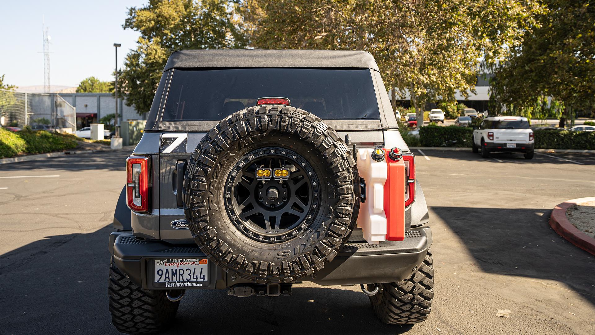 Ford Bronco BesTop TrekTop Installed - Before & After A2
