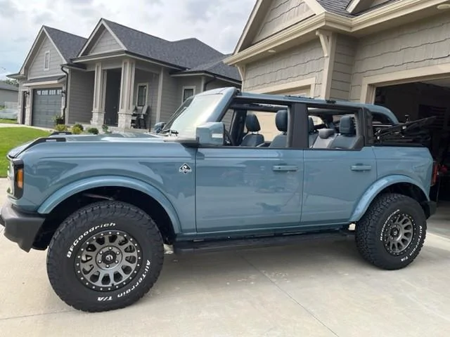 Ford Bronco Show us your installed wheel / tire upgrades here! (Pics) B2