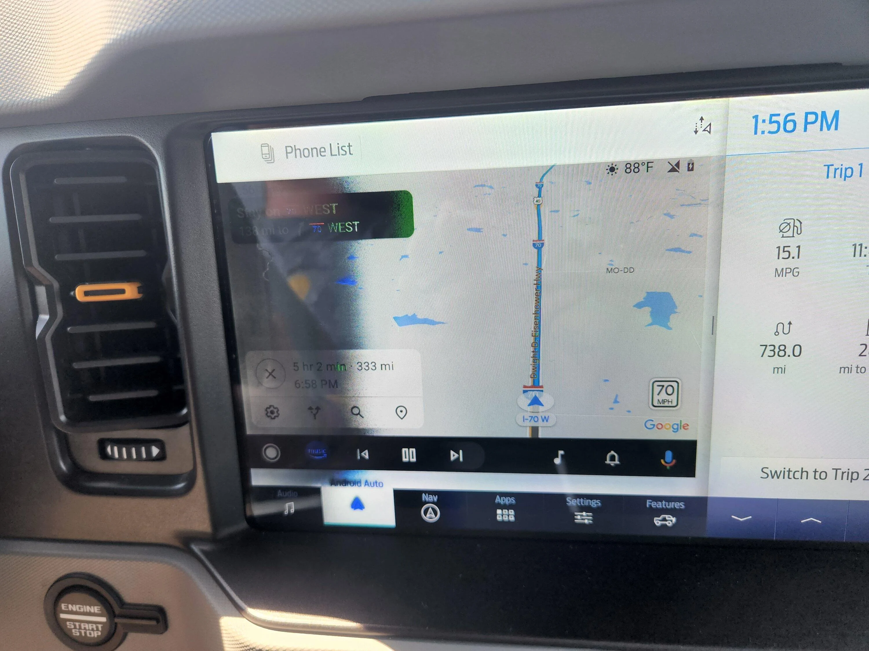 Ford Bronco Display partially darkens 20220825_135637