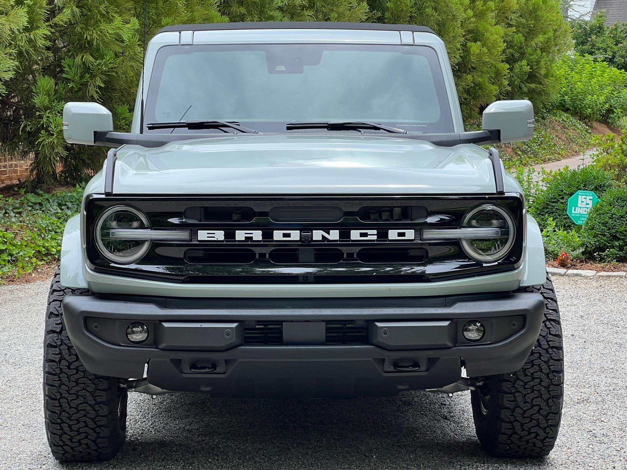 Ford Bronco Show me your Bronco with polished wheels! IMG_0229