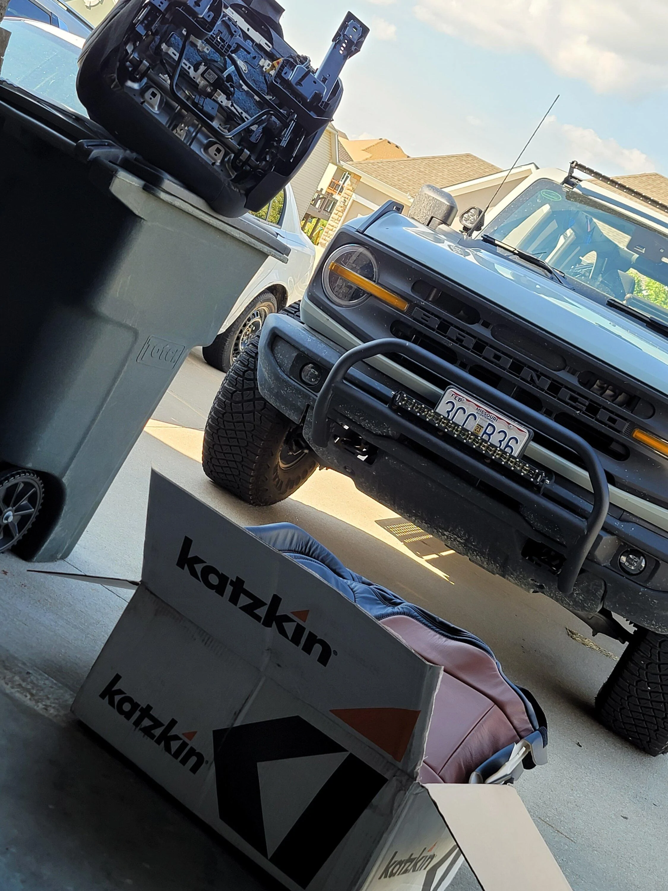 Ford Bronco DIY With Photos: Katzkin Leather Seats Install in Big Bend Bronco 20220825_162701