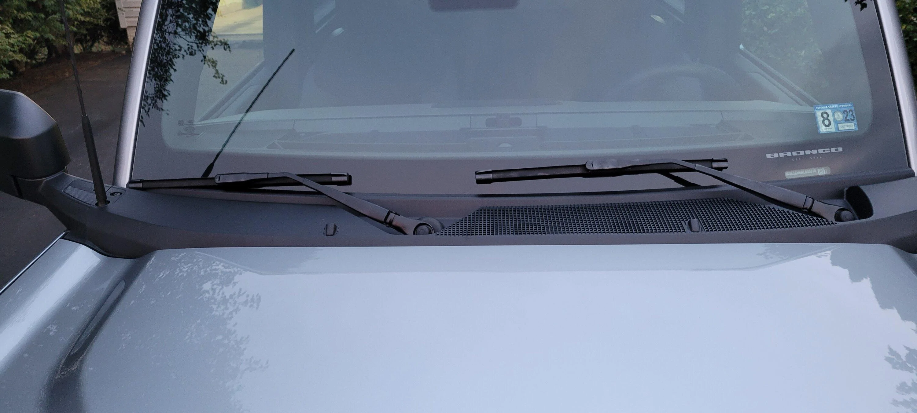 Ford Bronco crooked windshield wiper arm 20220825_195035