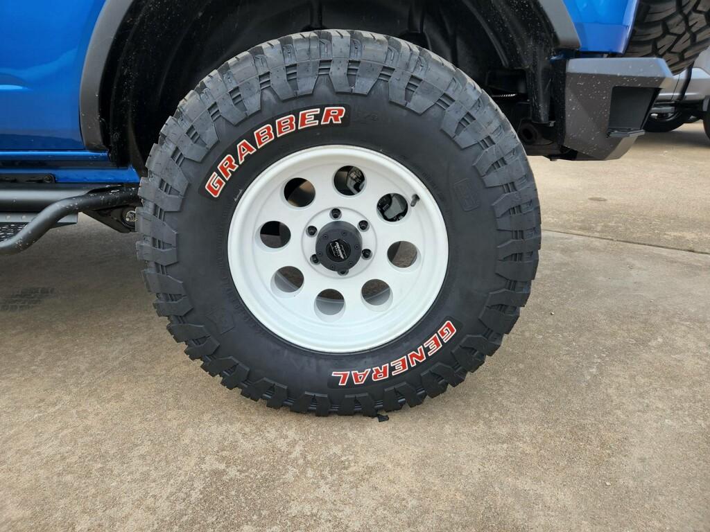 Ford Bronco Blue Black Diamond Bronco with white ProComp wheels, RC 3.5 inch lift, 35" General Grabber X3, and more... 47486456-646D-4C5E-A2B0-87CAA56F66DF