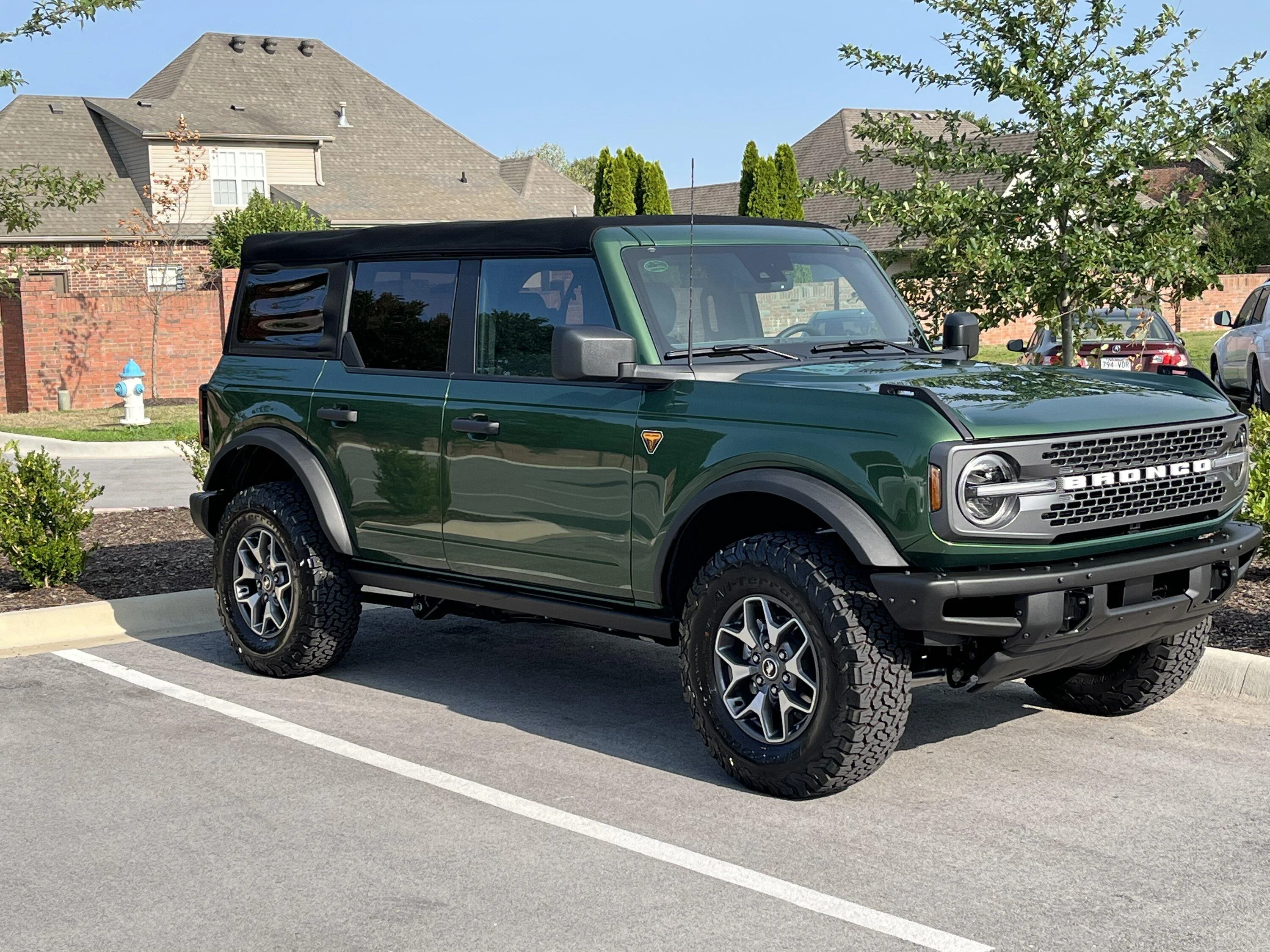 Ford Bronco ERUPTION GREEN Bronco Club 9EEC38D9-6413-4280-BDA9-A4D788AB55EA