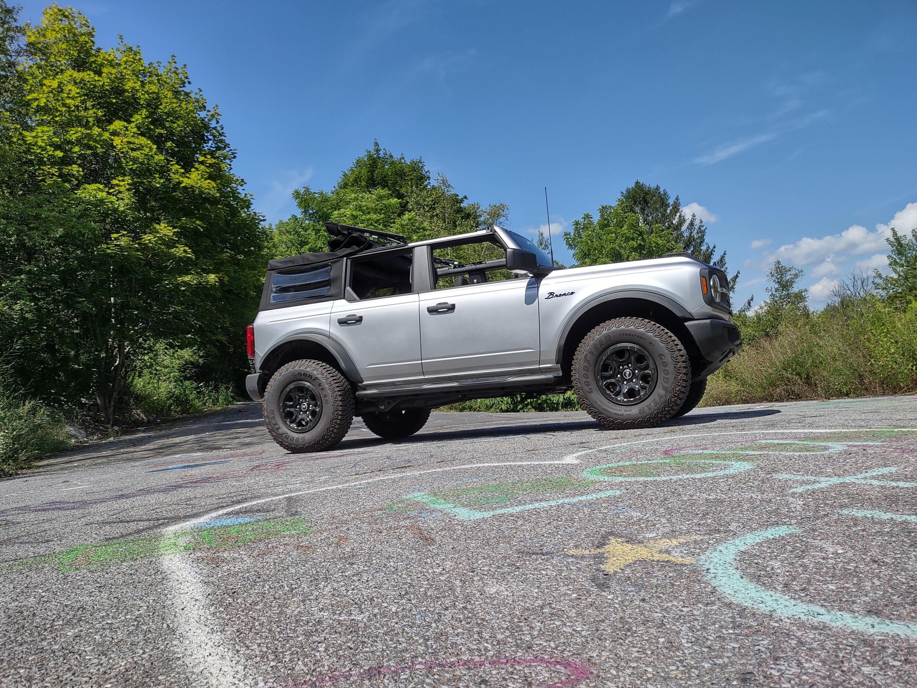Ford Bronco ICONIC SILVER Bronco Club IMG_20220820_114702933_HDR