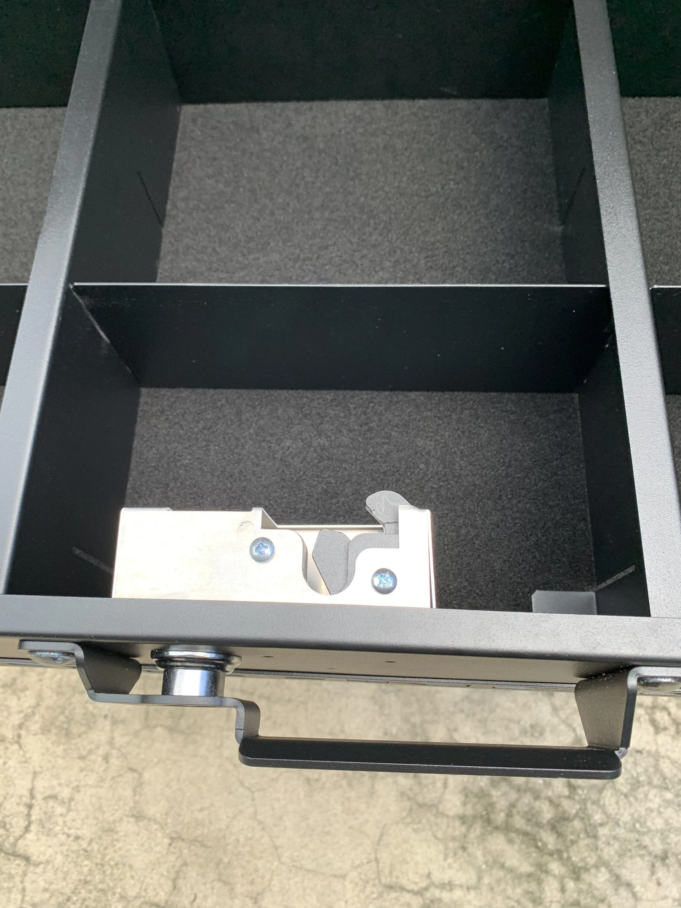 Ford Bronco Bronco Cargo Storage Drawer 3FF1FA4C-0F91-4C00-8E17-BC0D9775E8E3