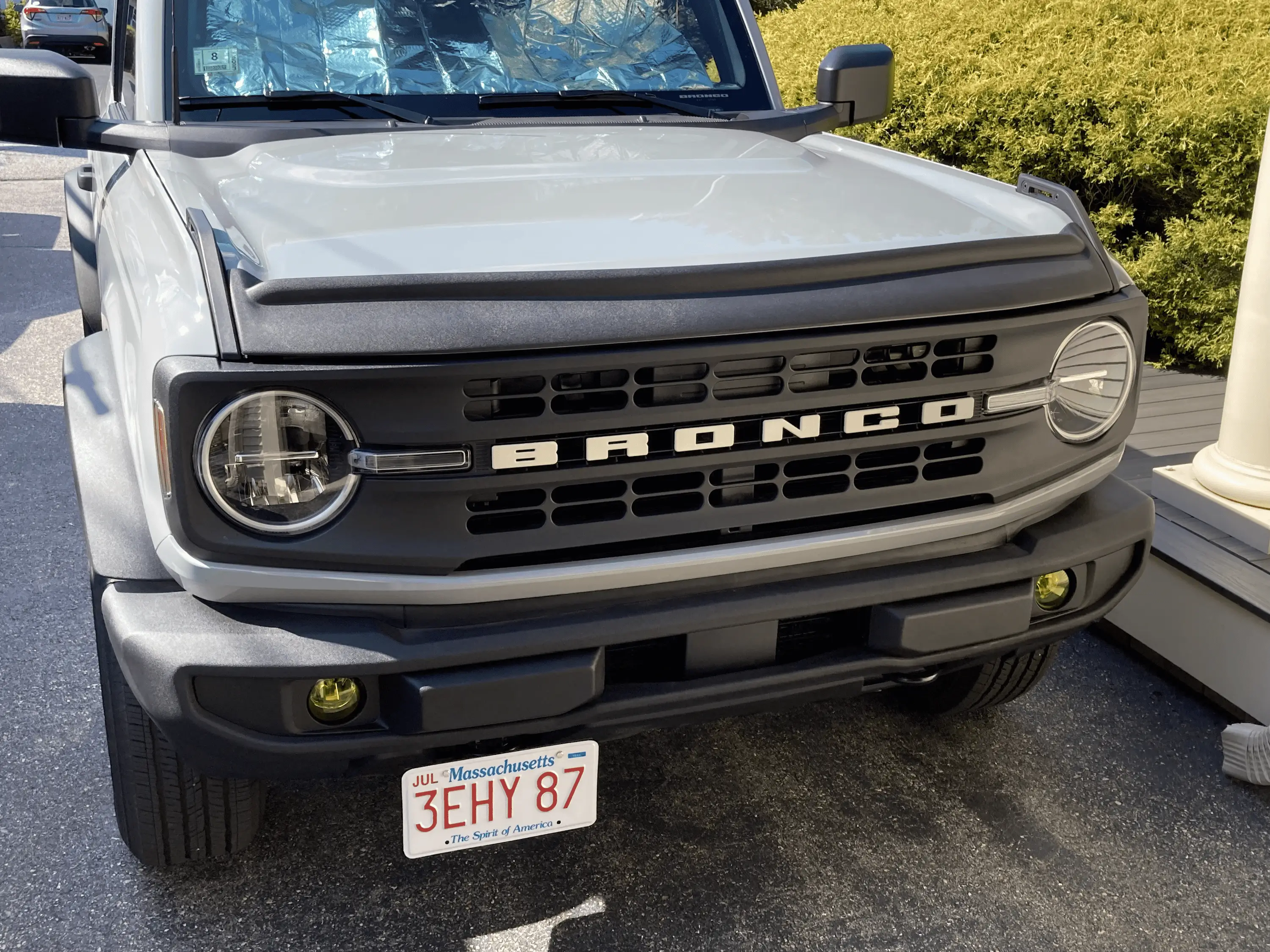 Ford Bronco Off-White Grille Letter Overlays tempImageKg4AgV