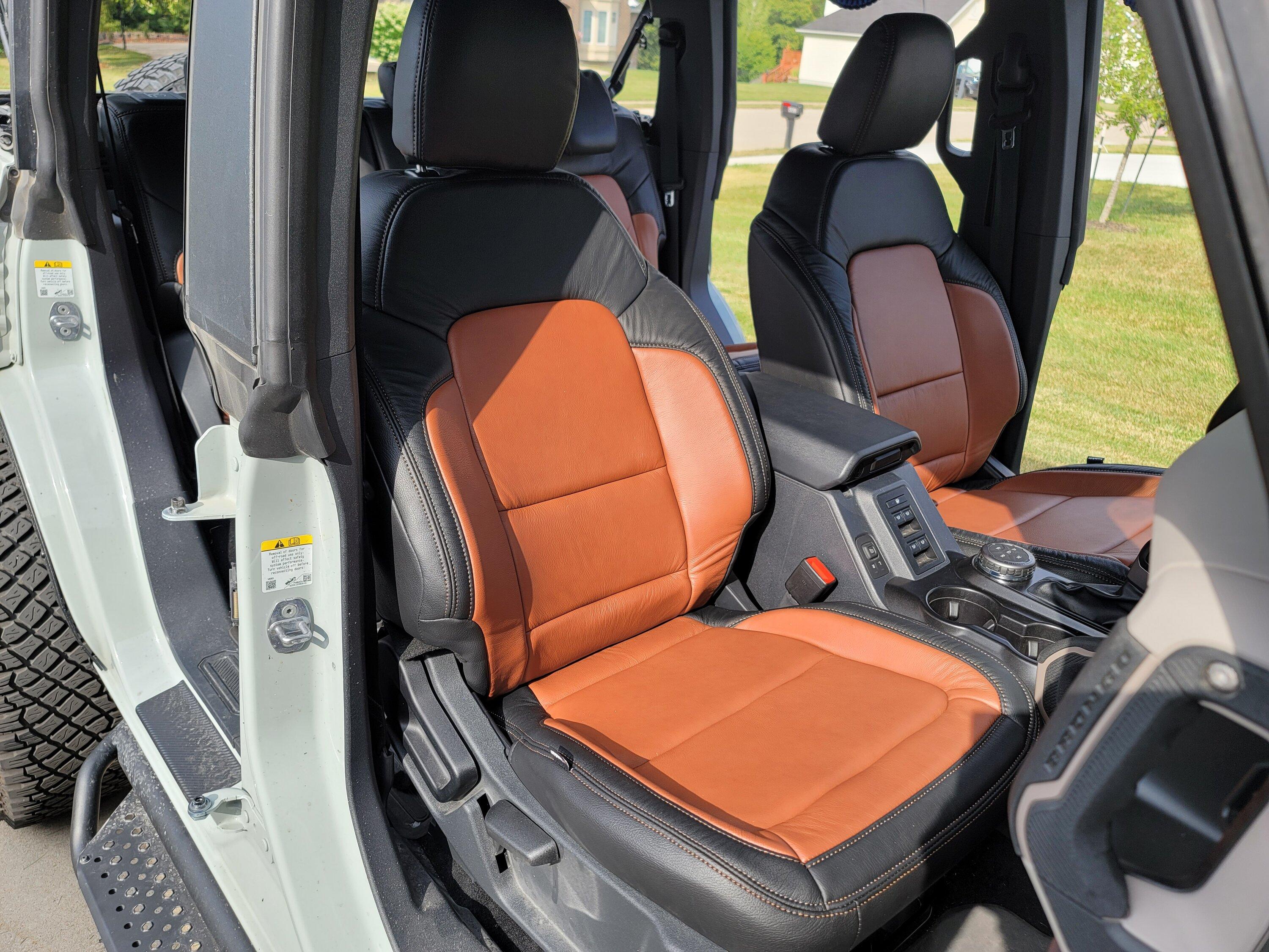 Ford Bronco Big Bend Katzkin Leather 20220827_164406