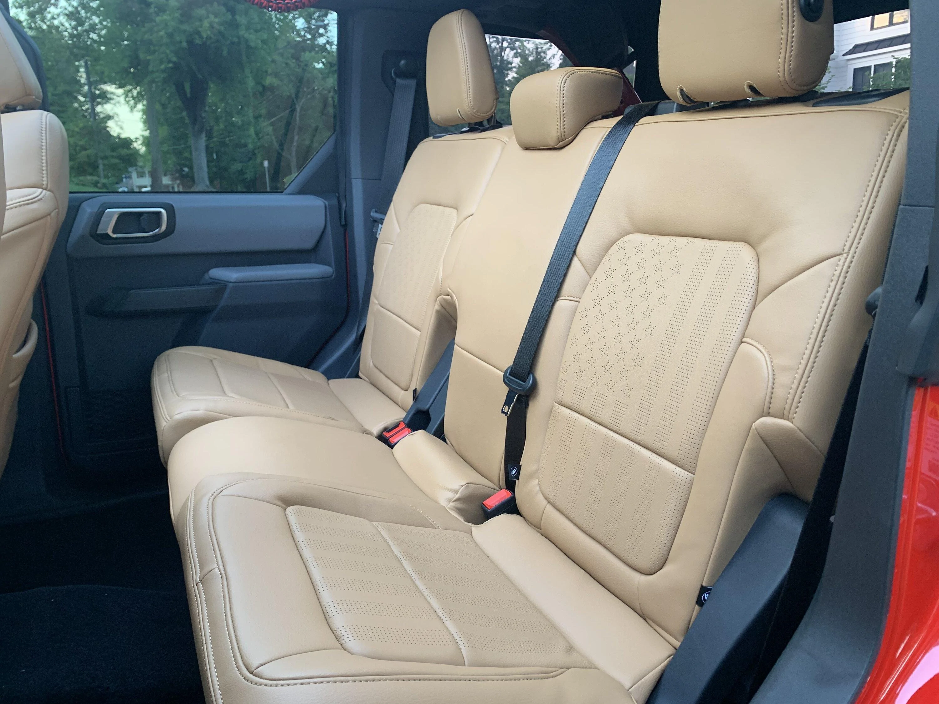 Ford Bronco Big Bend Katzkin Leather 19EC96A5-4C85-454B-A1EE-4831FF19E02D