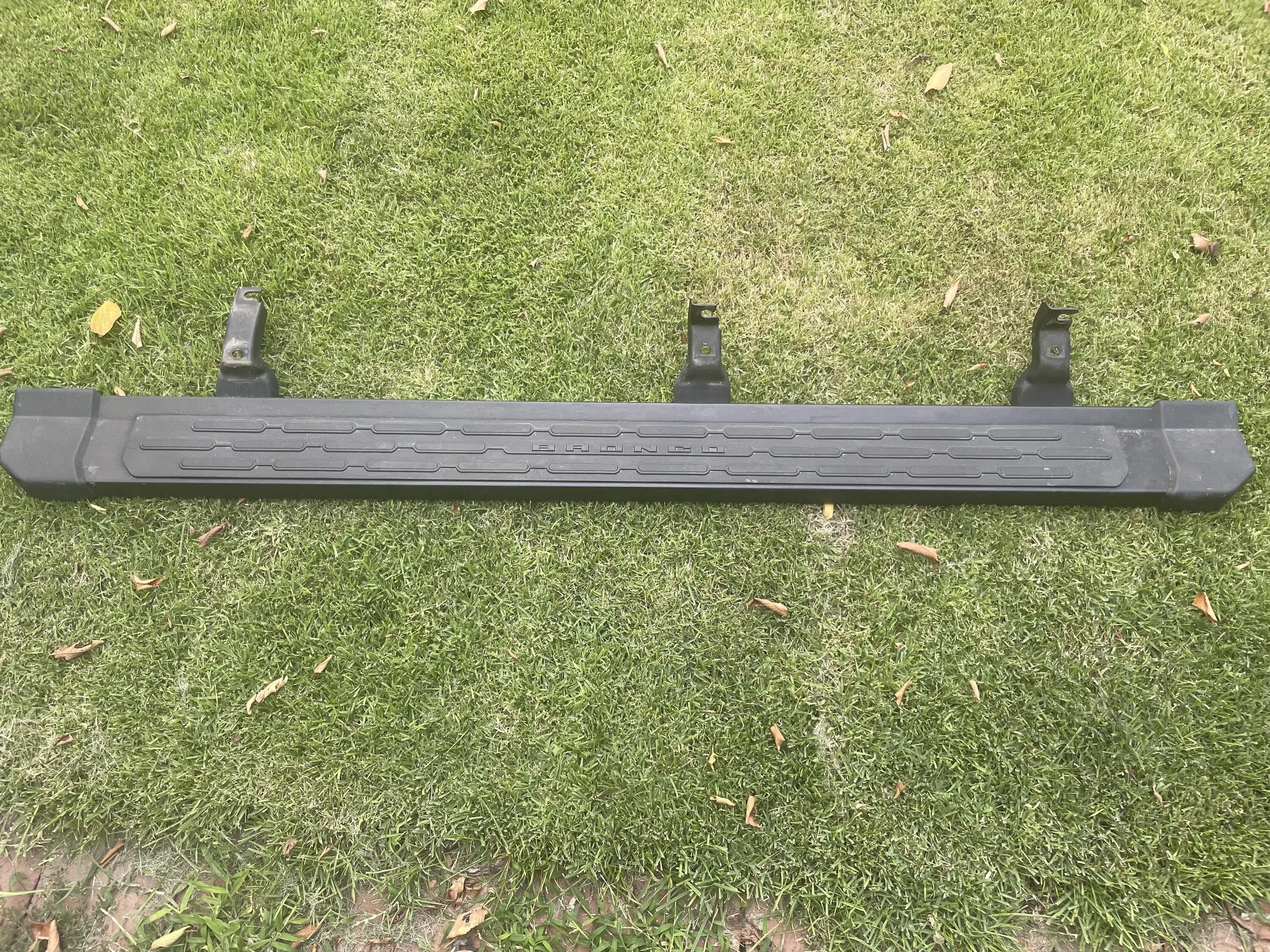 Ford Bronco Outer Banks Running Boards 4DR 69D8963B-B153-41C4-BD7A-381C01F9FF7E