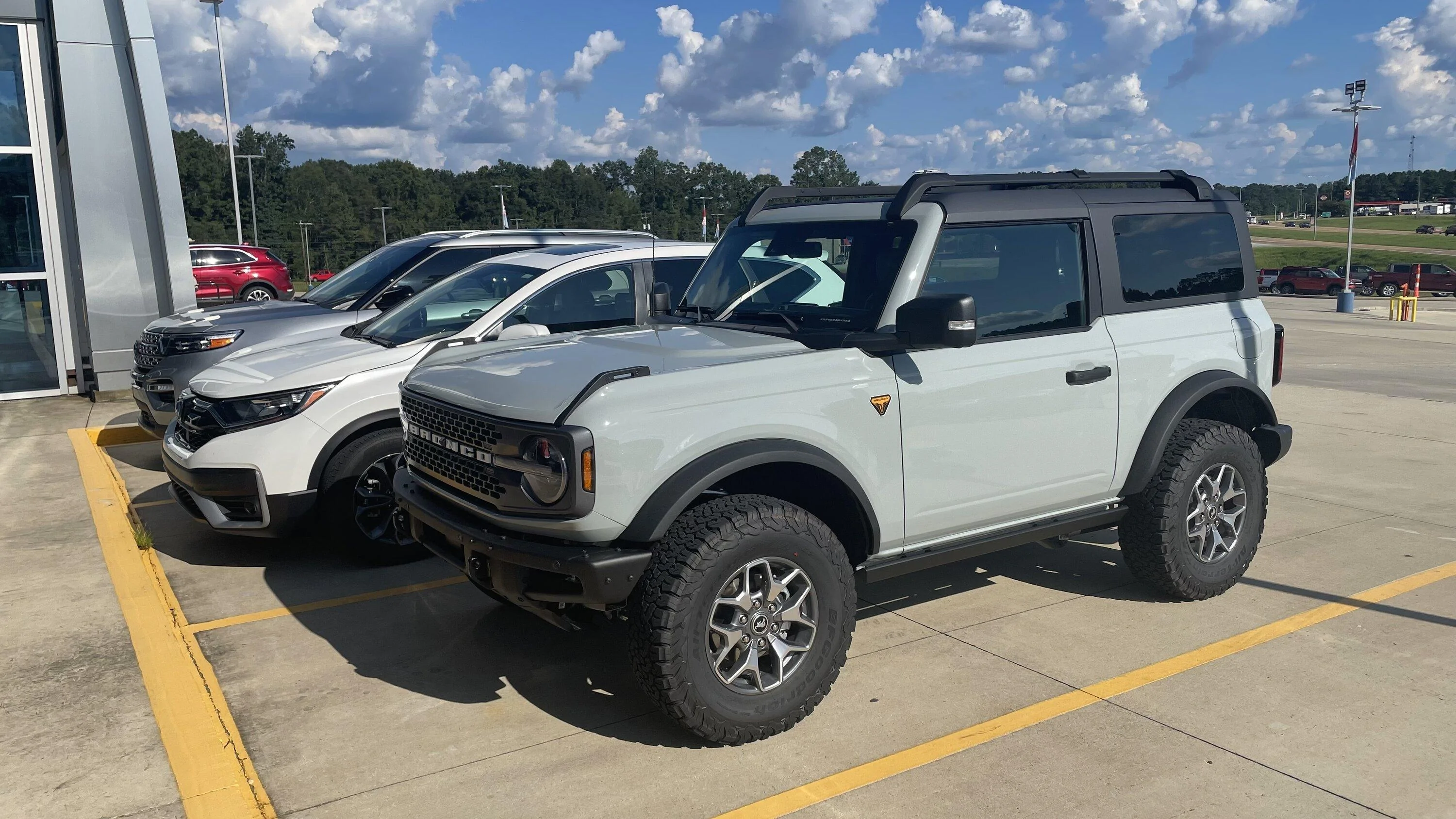 Ford Bronco CACTUS GRAY Bronco Club 2022-08-29 16.35.46