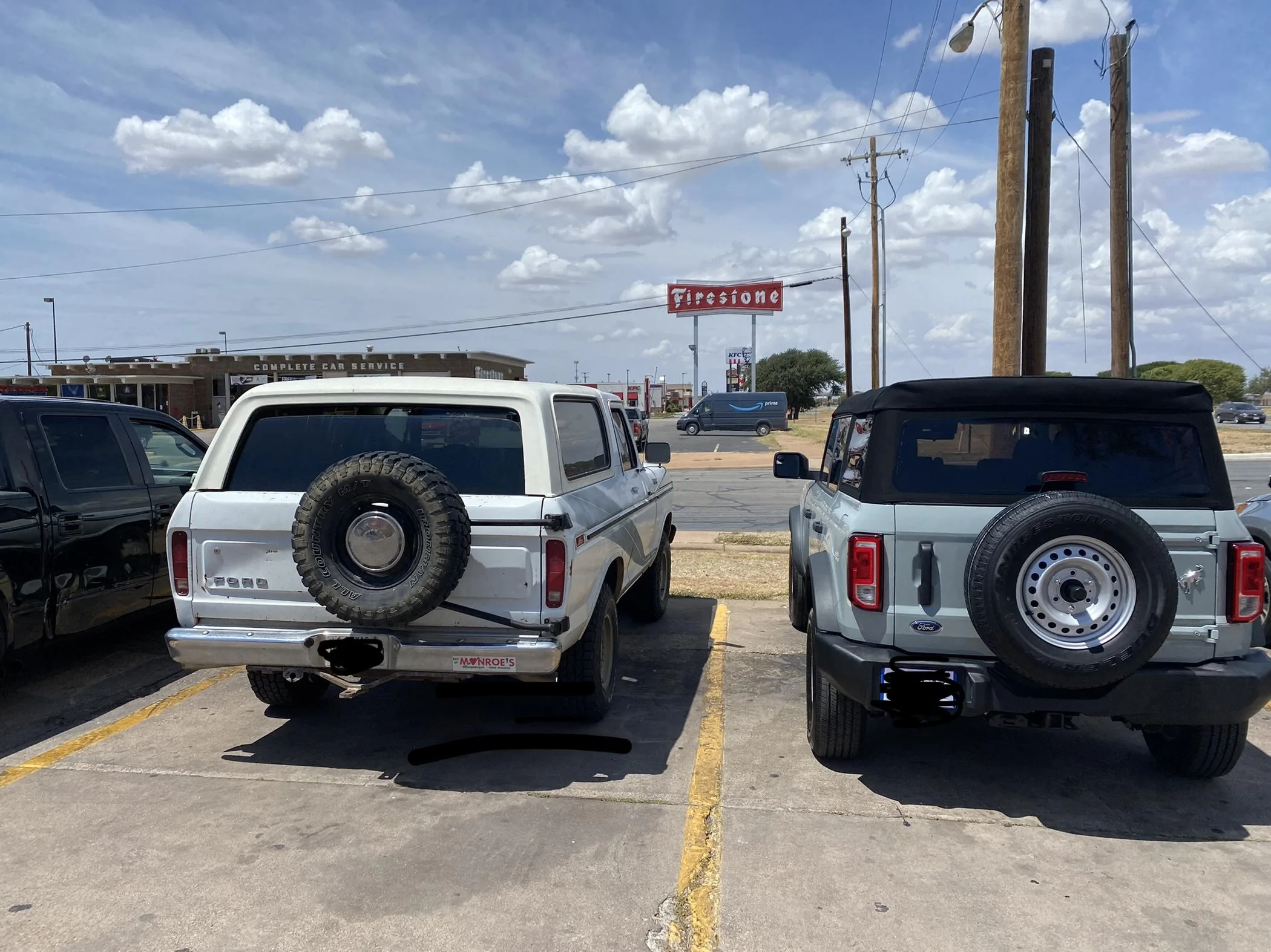 Ford Bronco CACTUS GRAY Bronco Club 169E4417-6551-4F77-8977-43955C426865
