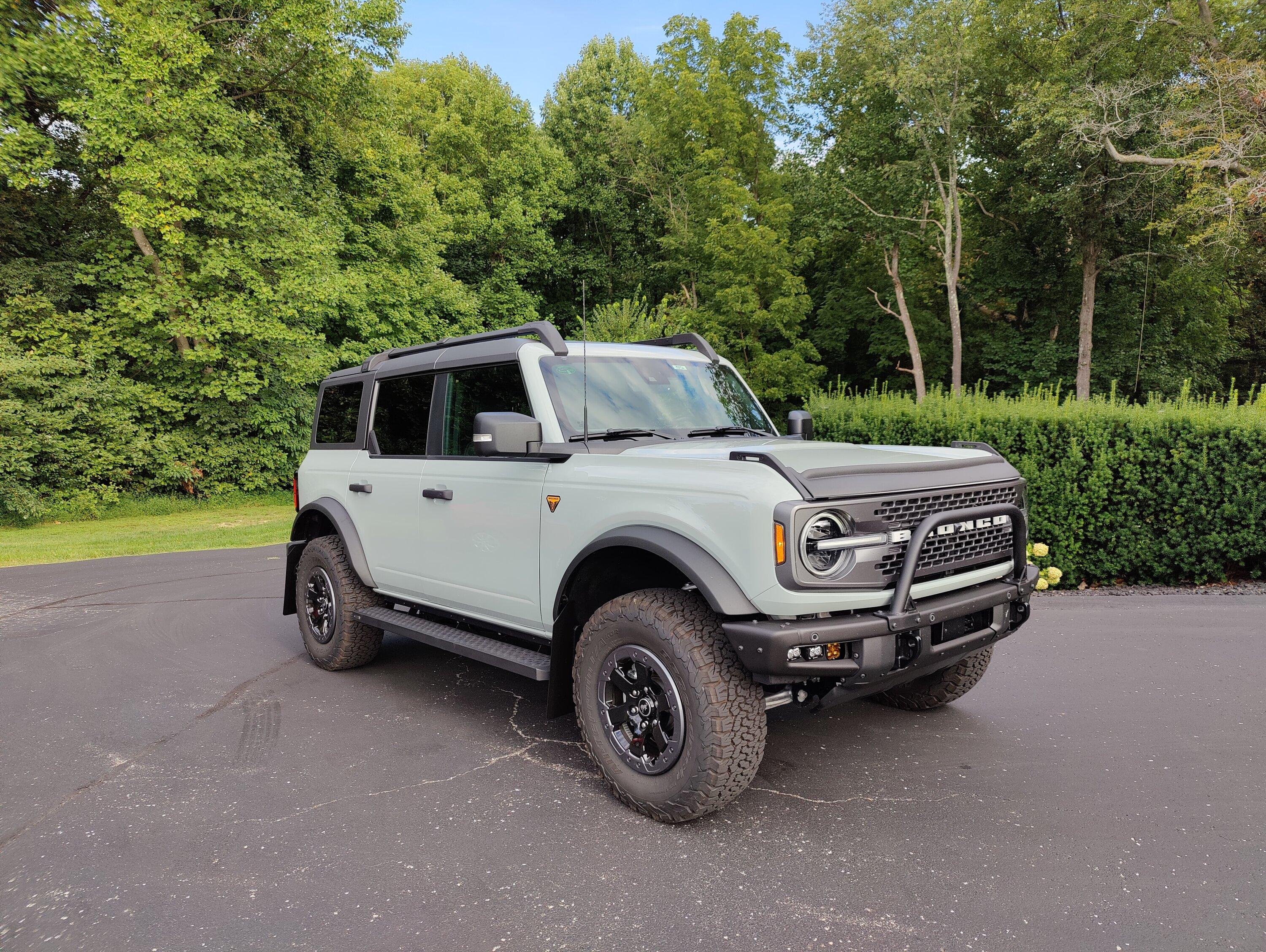 Ford Bronco CACTUS GRAY Bronco Club IMG_20220829_092812