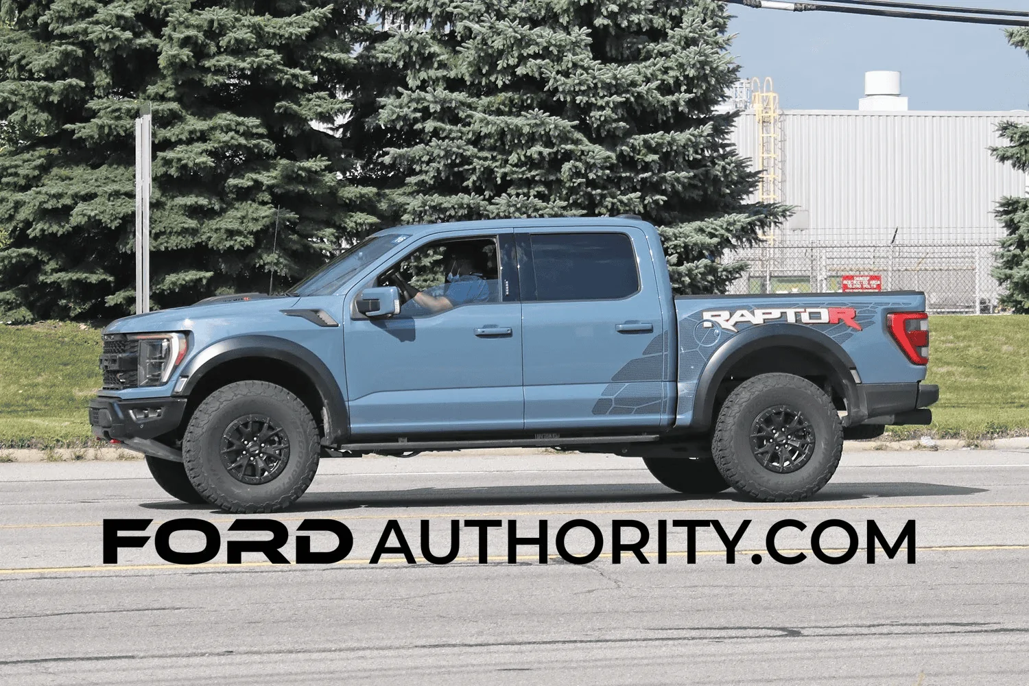 Ford Bronco 2023 Bronco – New Features, Changes, Differences (Including Black Painted MOD Top) 1661901763545