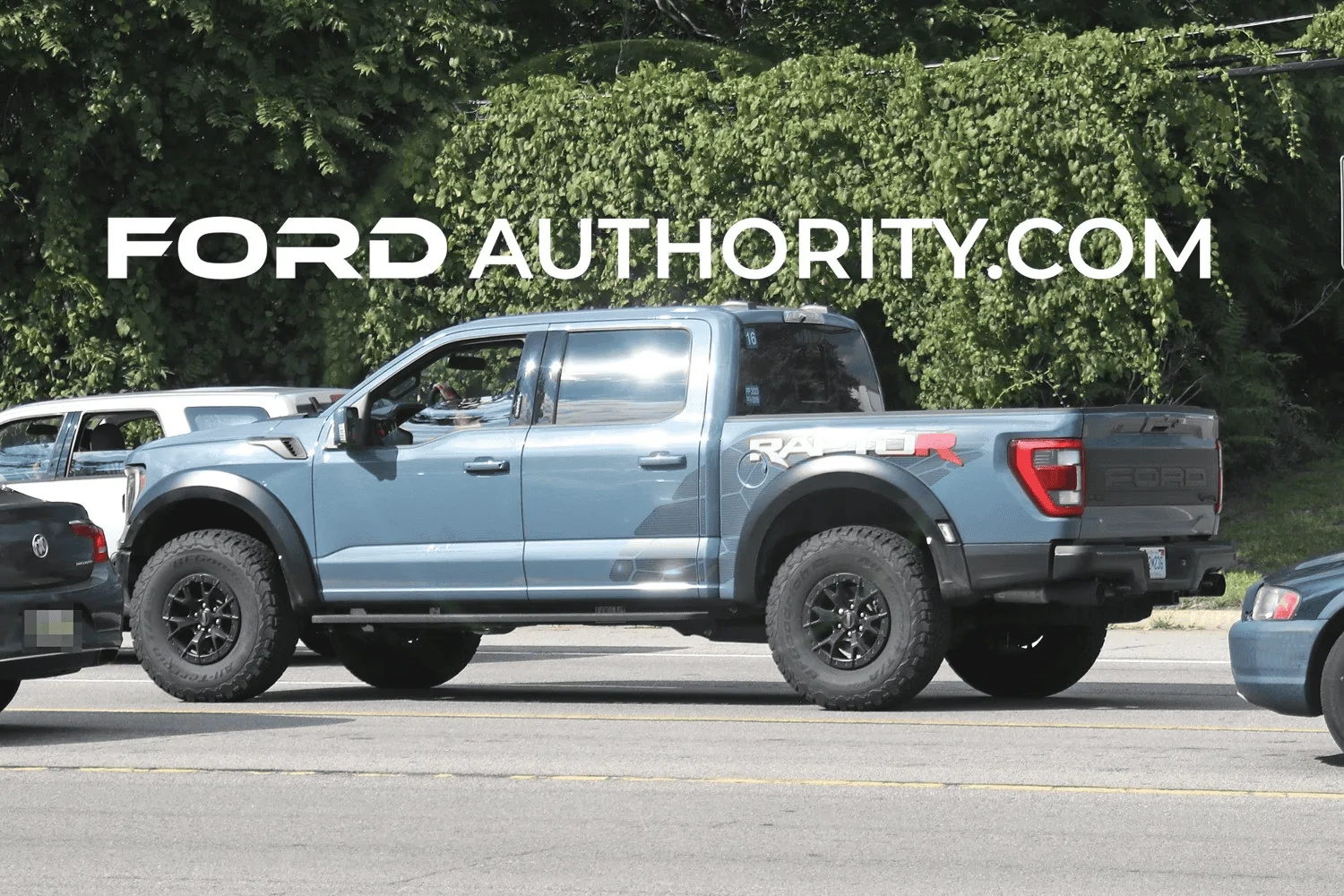 Ford Bronco 2023 Bronco – New Features, Changes, Differences (Including Black Painted MOD Top) 1661901779812