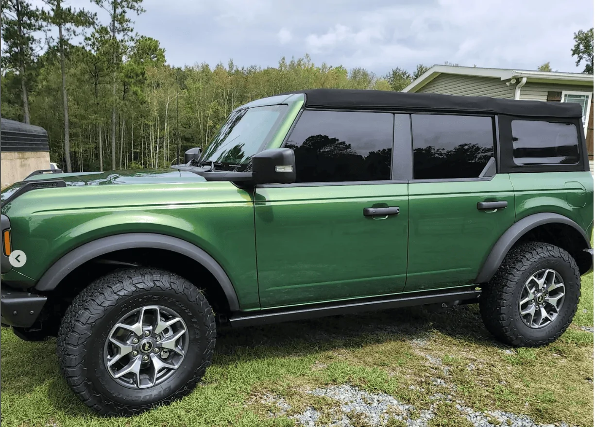Ford Bronco ERUPTION GREEN Bronco Club ceramic