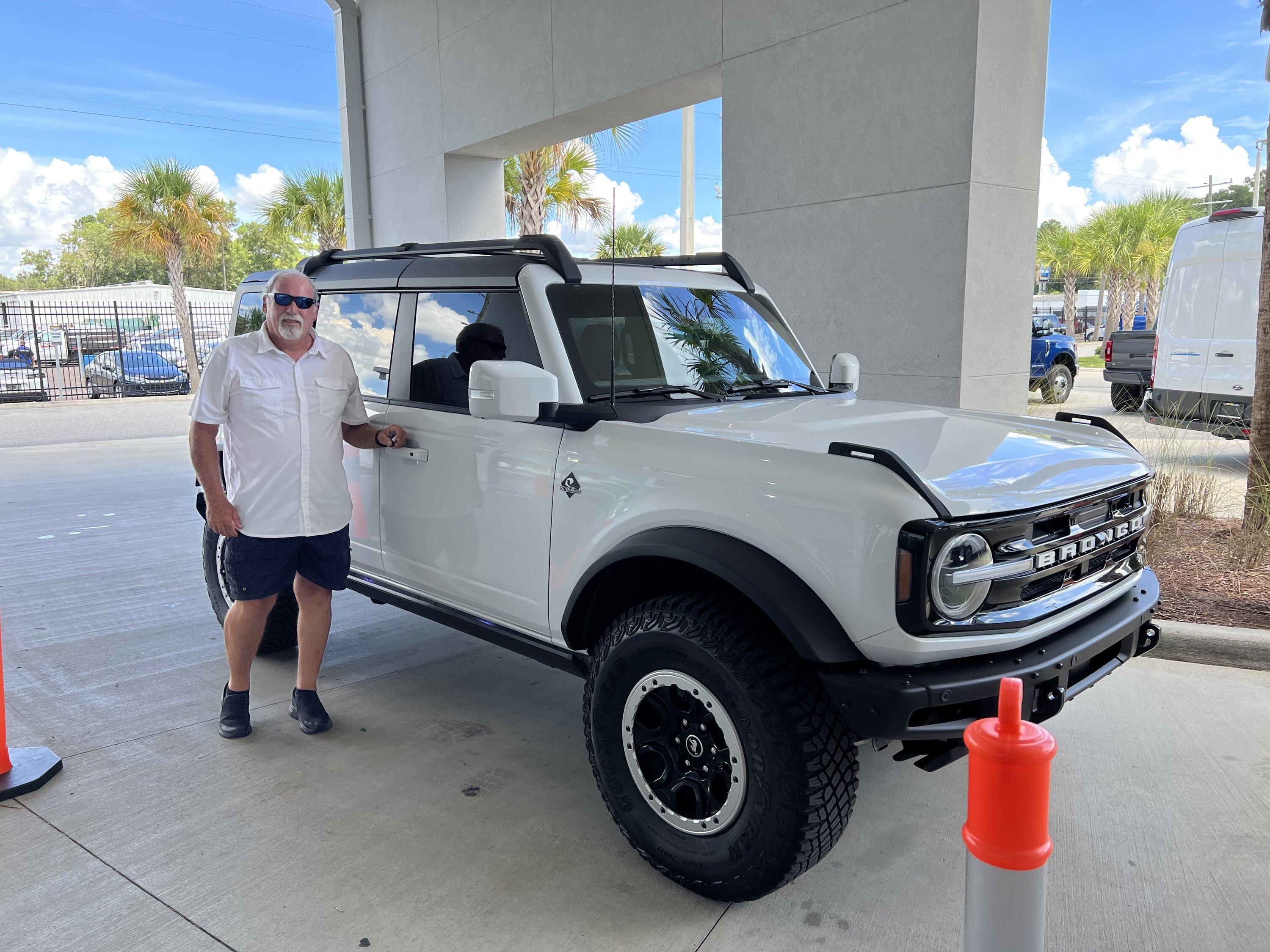 Ford Bronco 8/1/22 Build Week Group A31B54F7-2C89-4937-B3FE-0A9DC83F2597