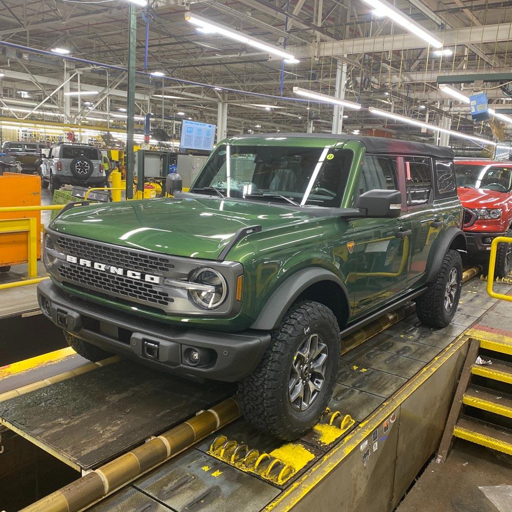Ford Bronco 8/15/22 Build Week Group 1662060471031