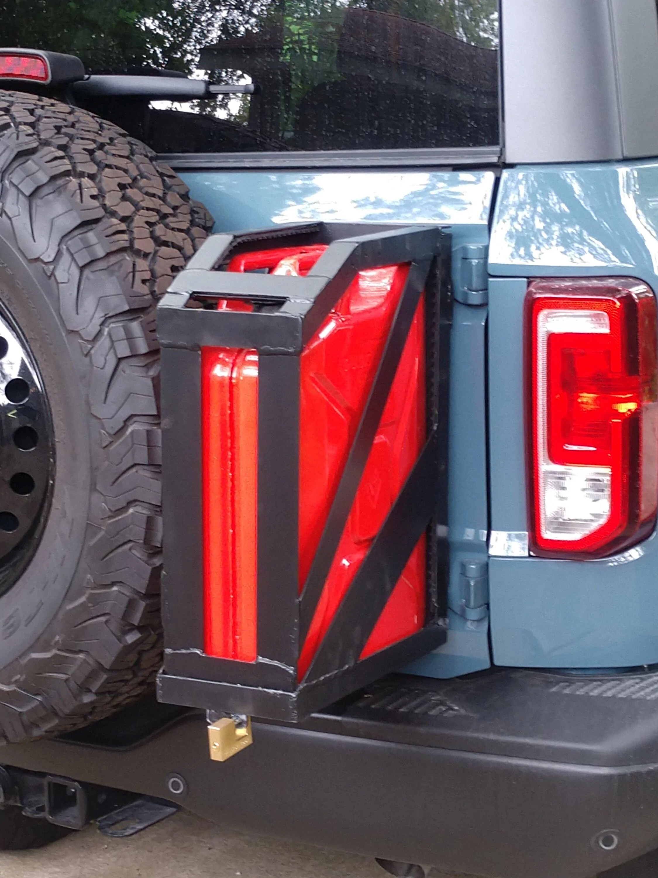 Ford Bronco Hammer Built - Built to Hammer On: Modular Tailgate Reinforcement System IMG_20220901_132642305