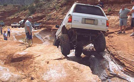 Ford Bronco Roll cage? Picture210